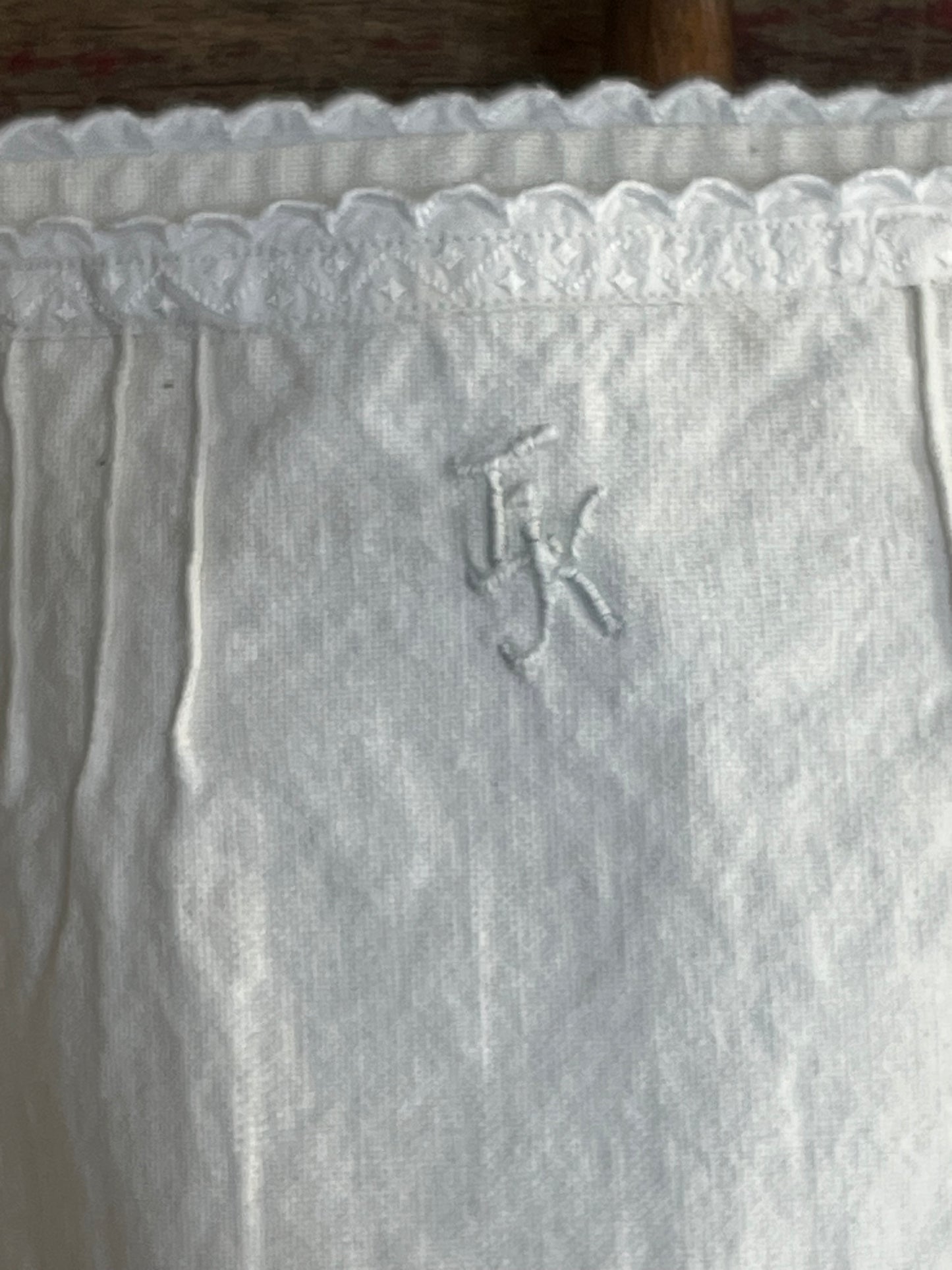 Romantisches Nachthemd von Großmutter