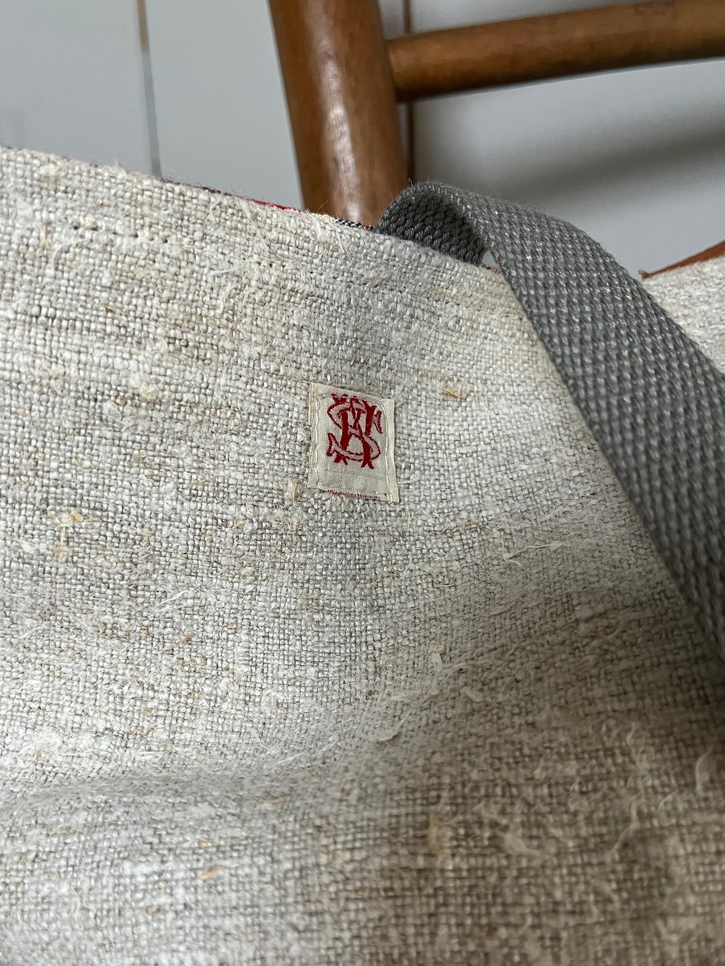 Very Vintage: Große Tasche Shopper mit Aufschrift aus Kornsack