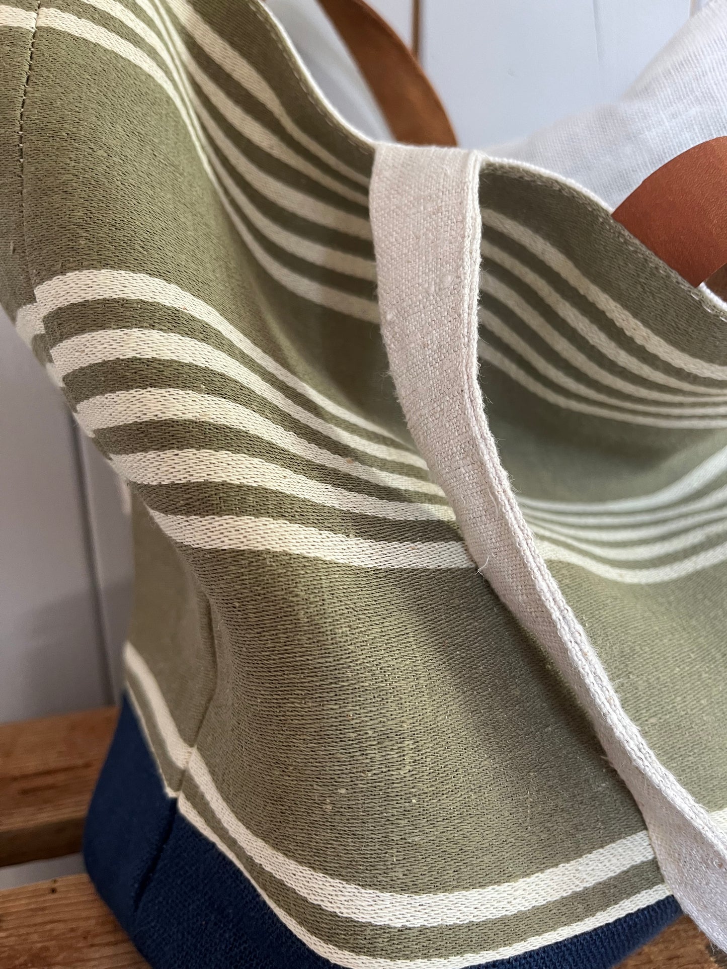 Stripes: Tasche aus altem Leinen mit Streifen