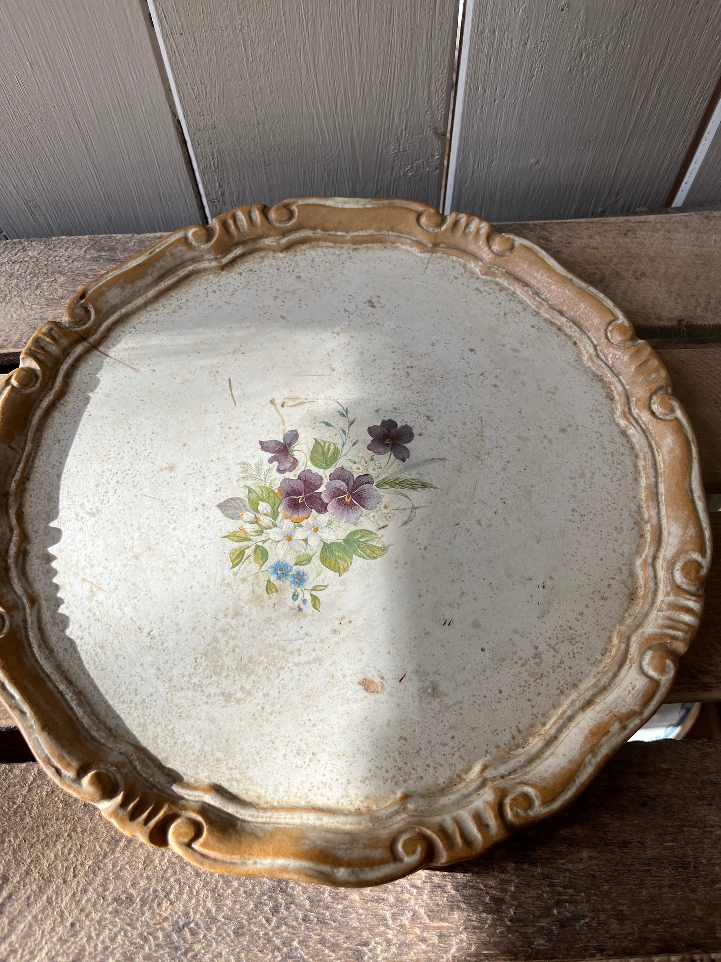 Kleines Vintage Tablett, Holz, Blütendekor mit Patina