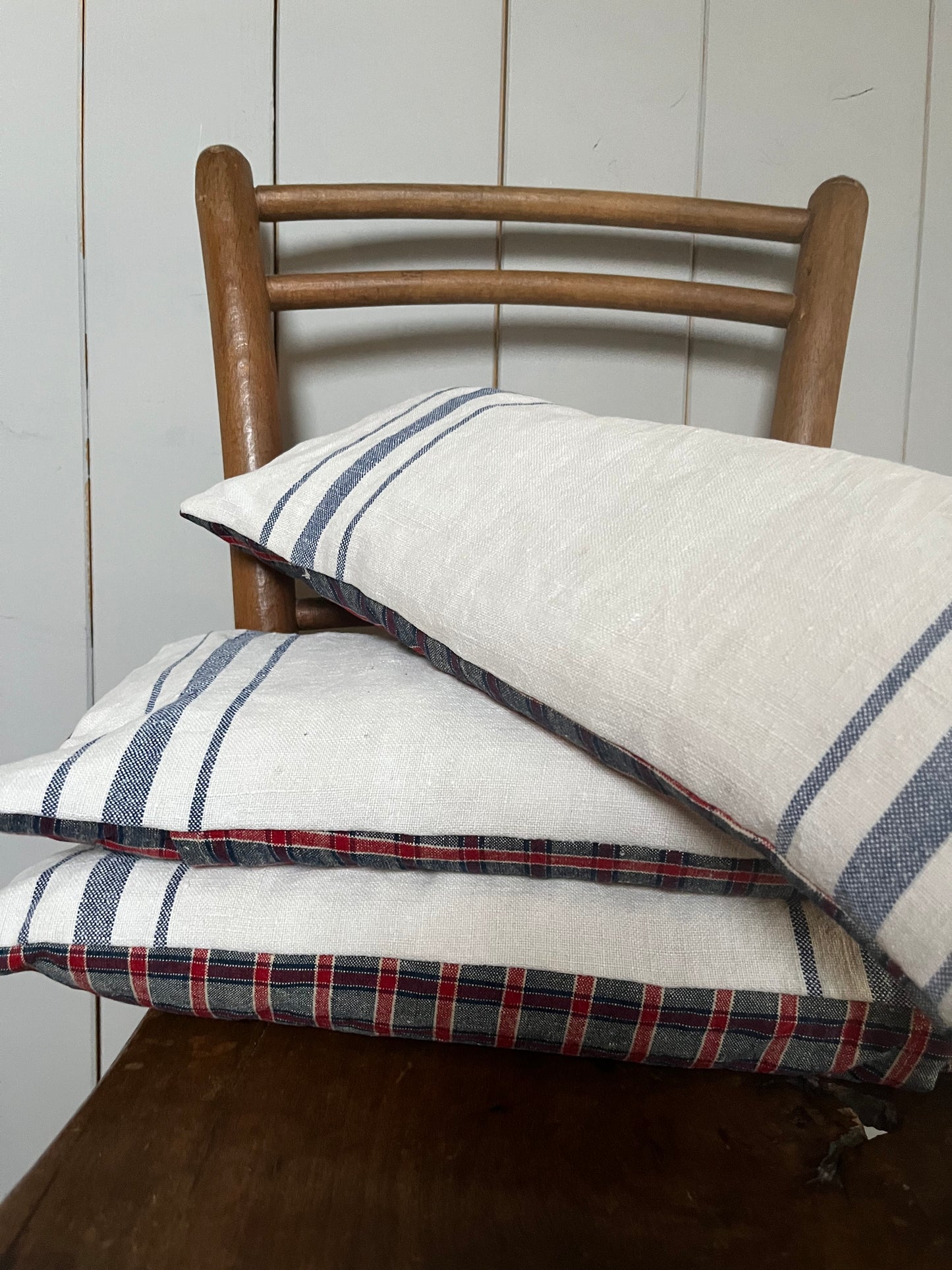Dinkelkissen für den Nacken: Vintage Kissen aus altem Leinensack 45 x 25