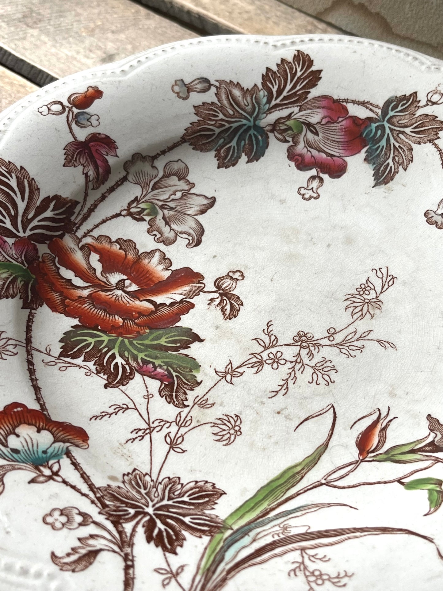 Rarität: sehr alte amerikanische Etagere Keramik mit opulenten Blumen und Patina