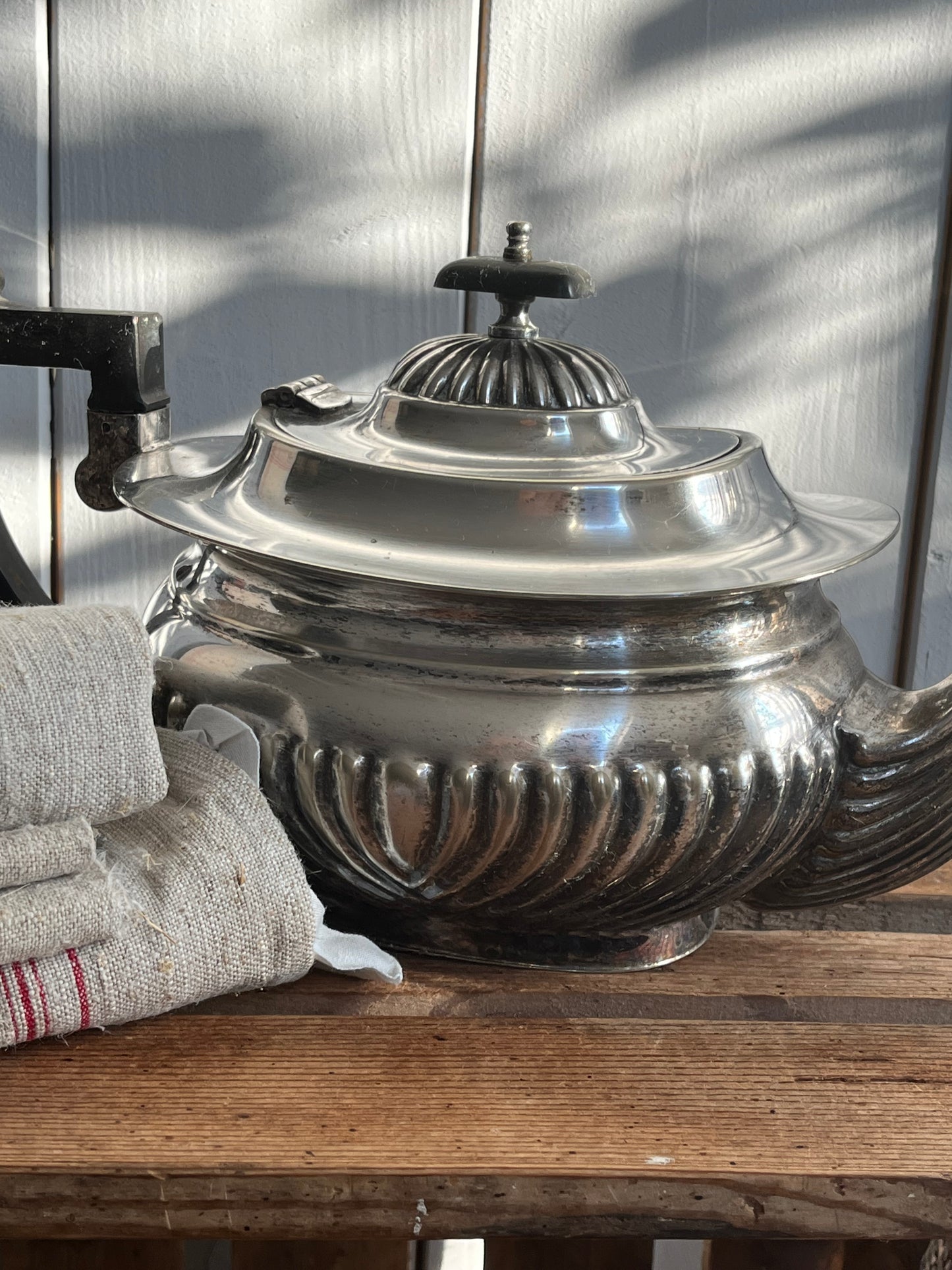 Alte englische Teekanne silverplate Klassiker