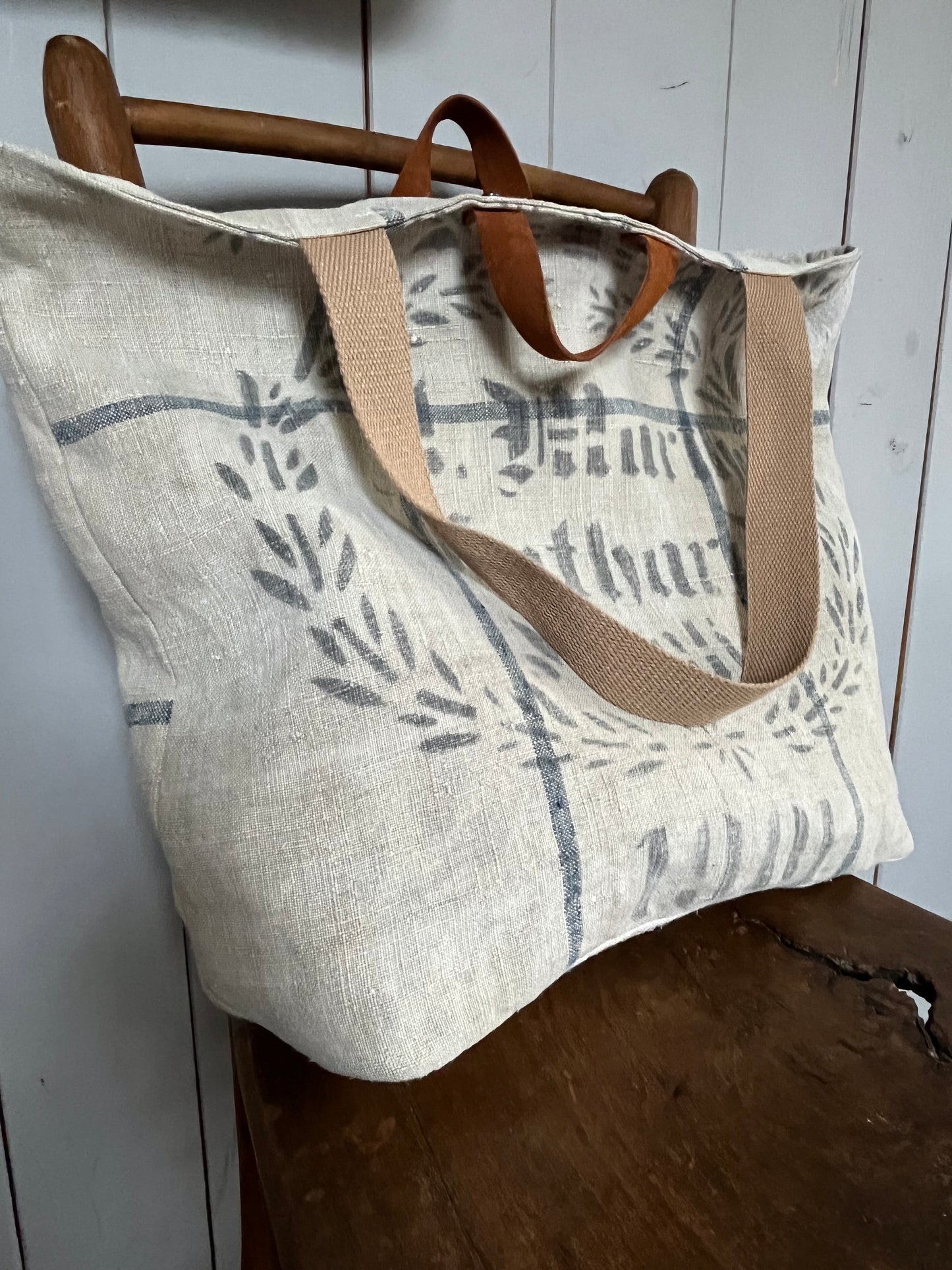 1901: Große Tasche Shopper mit Streifen aus Kornsack