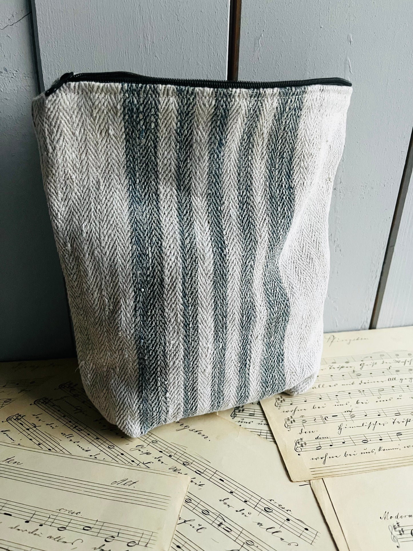 Striped: Kosmetiktasche Tasche aus altem Leinen mit Innenfutter kleiner Shopper