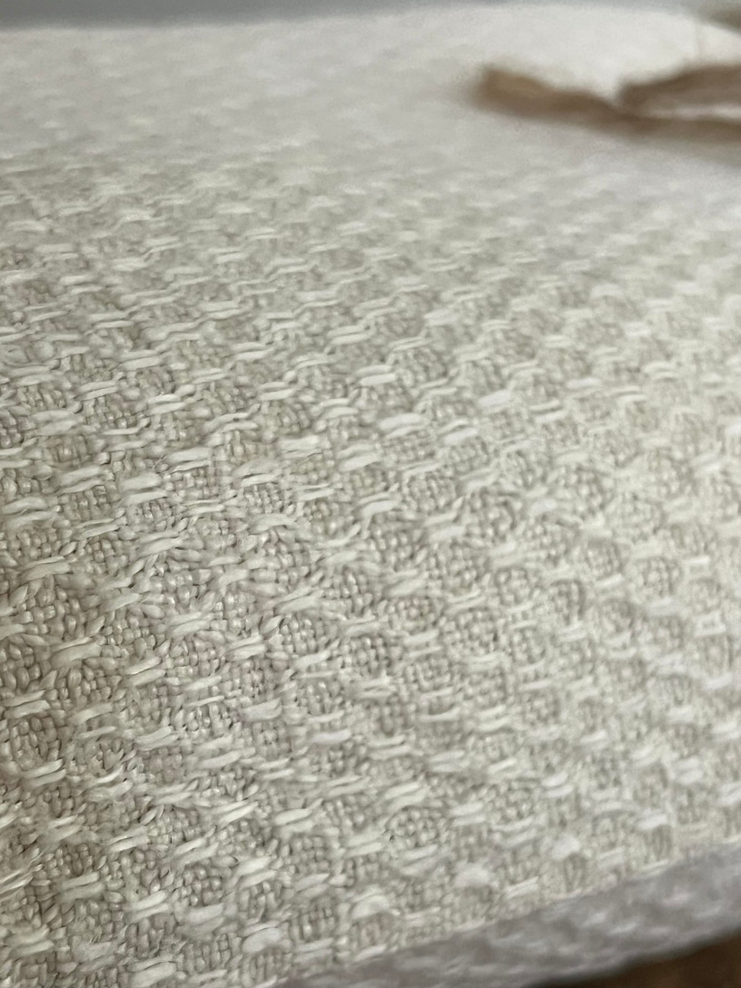 3,15 Meter altes Leinen mit Struktur und Monogramm