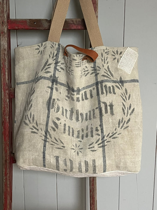 1901: Große Tasche Shopper mit Streifen aus Kornsack