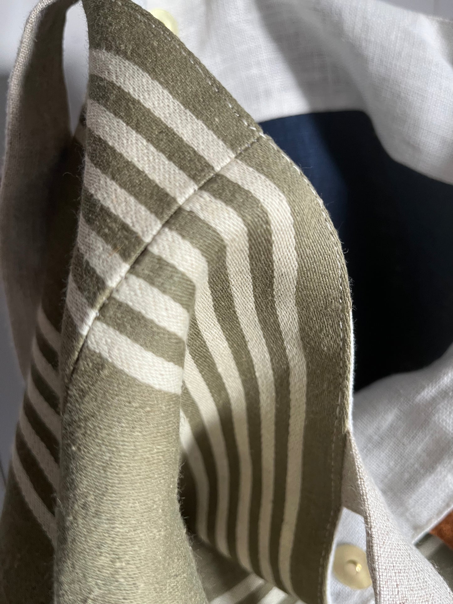 Stripes: Tasche aus altem Leinen mit Streifen