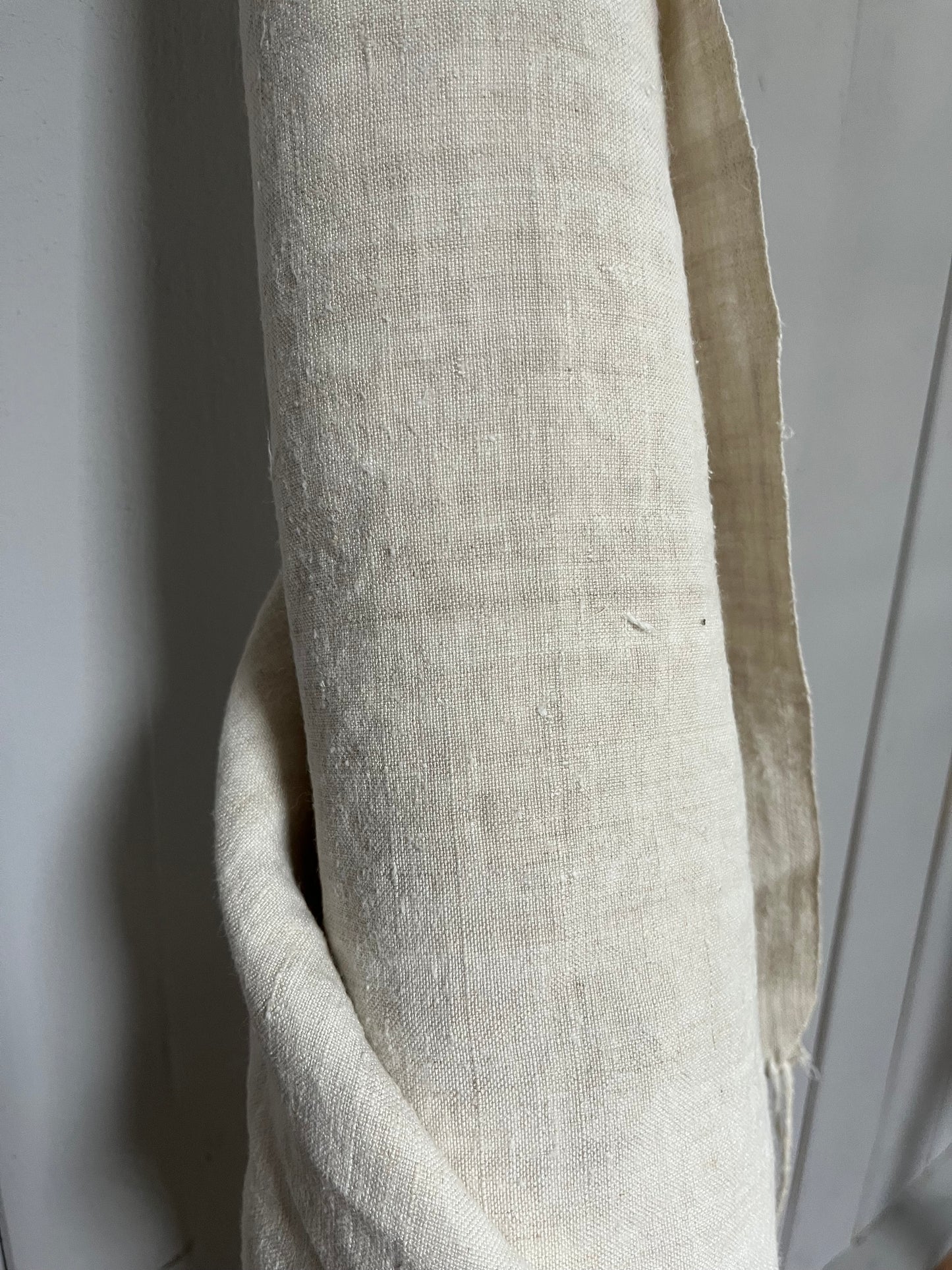 4,4 Meter schweres bildschönes 100-jähriges Bauernleinen