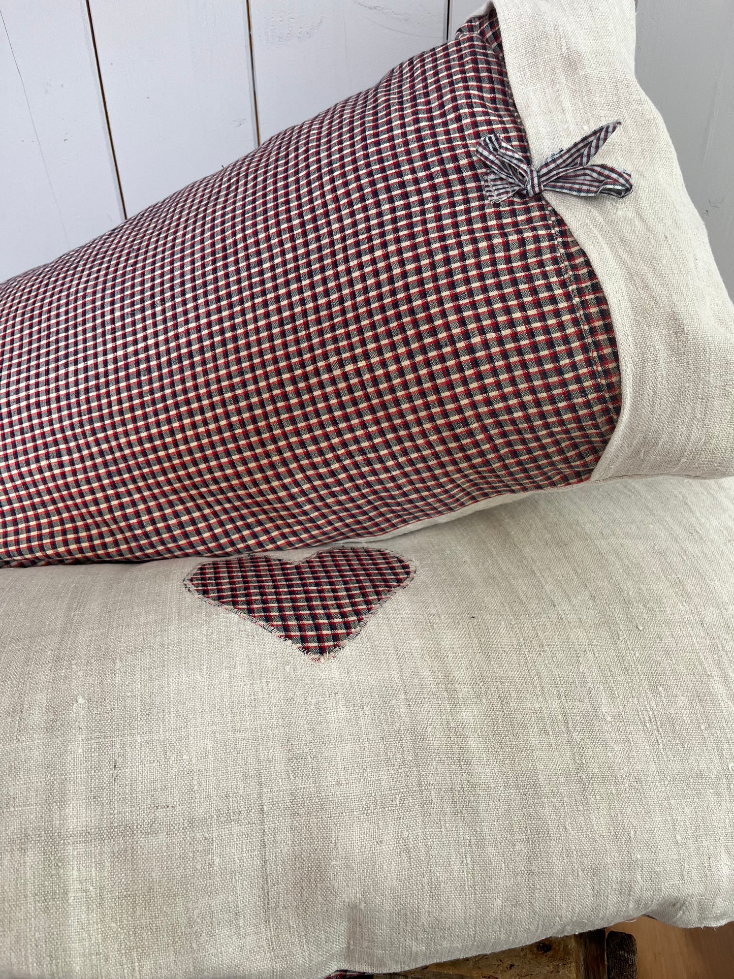 Großes Kissen mit Herz Bauernleinen - 80 x 40 mit Füllung