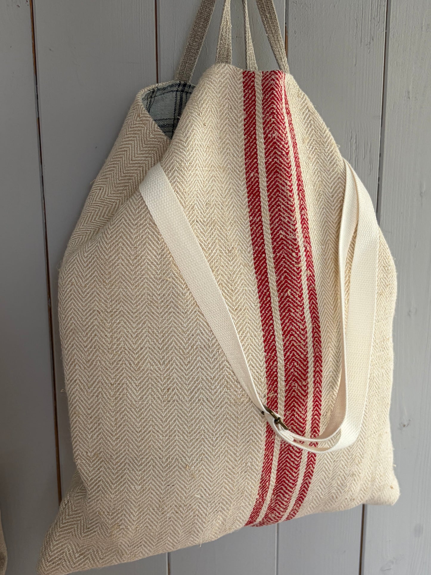 Everyday Tasche aus kräftigem altem Leinensack