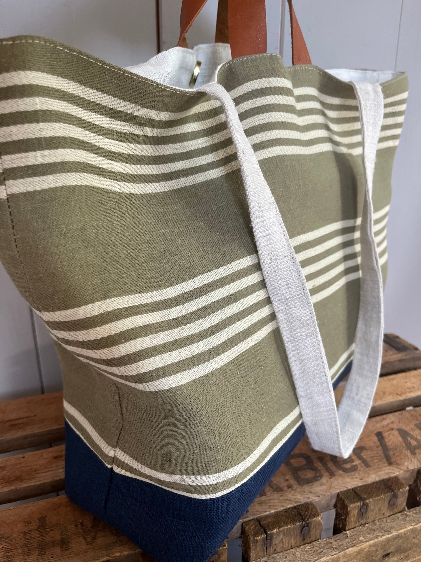 Stripes: Tasche aus altem Leinen mit Streifen