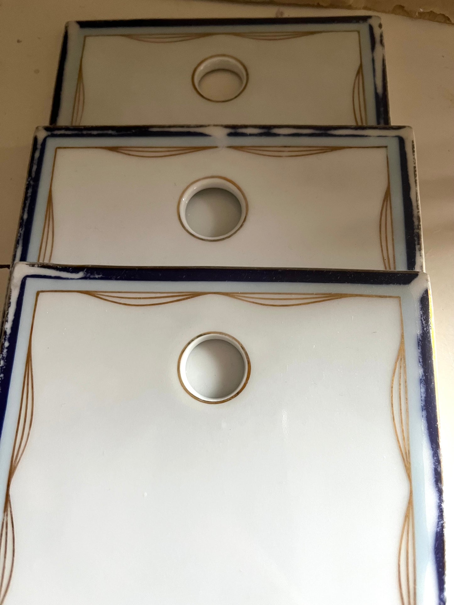 3 Art Deco Keramik Frühstücksbrettchen aus Frankreich
