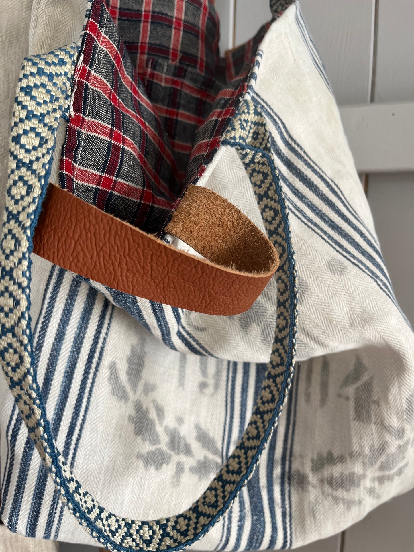 1904: Große Tasche Shopper mit Streifen aus Kornsack