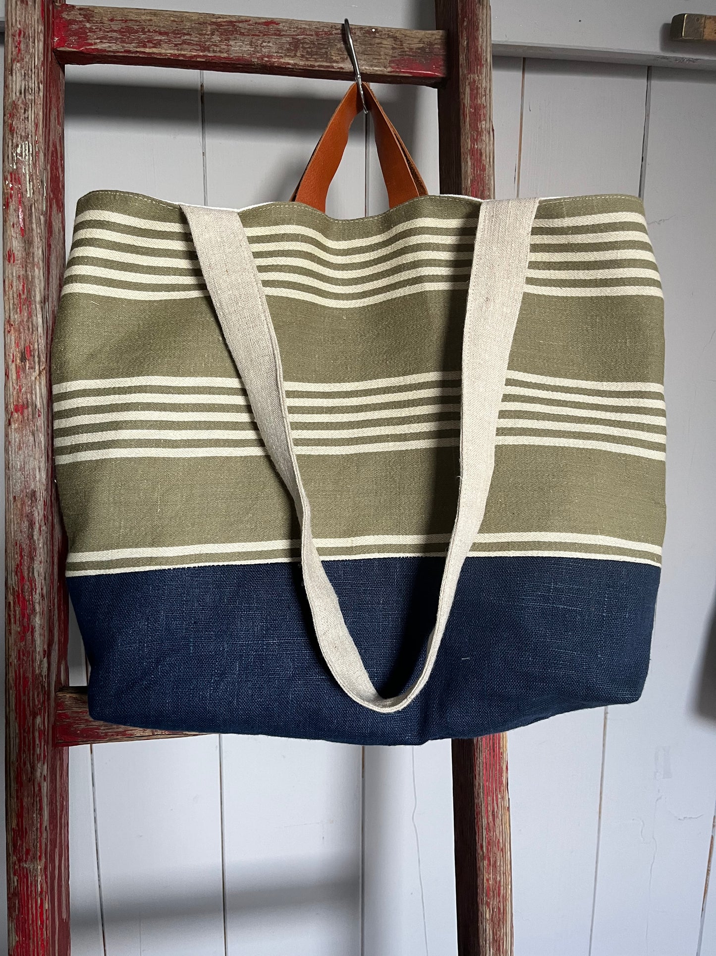 Stripes: Tasche aus altem Leinen mit Streifen