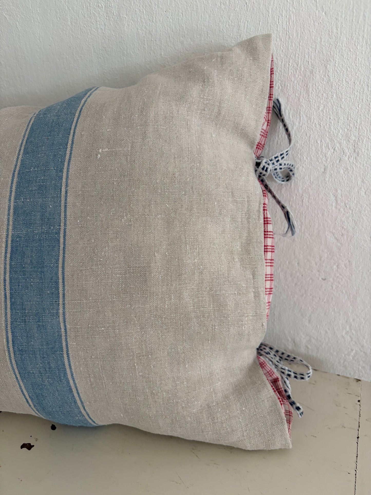 XL Vintage Kissenbezug aus altem Leinensack mit original Aufschrift 70 x 40