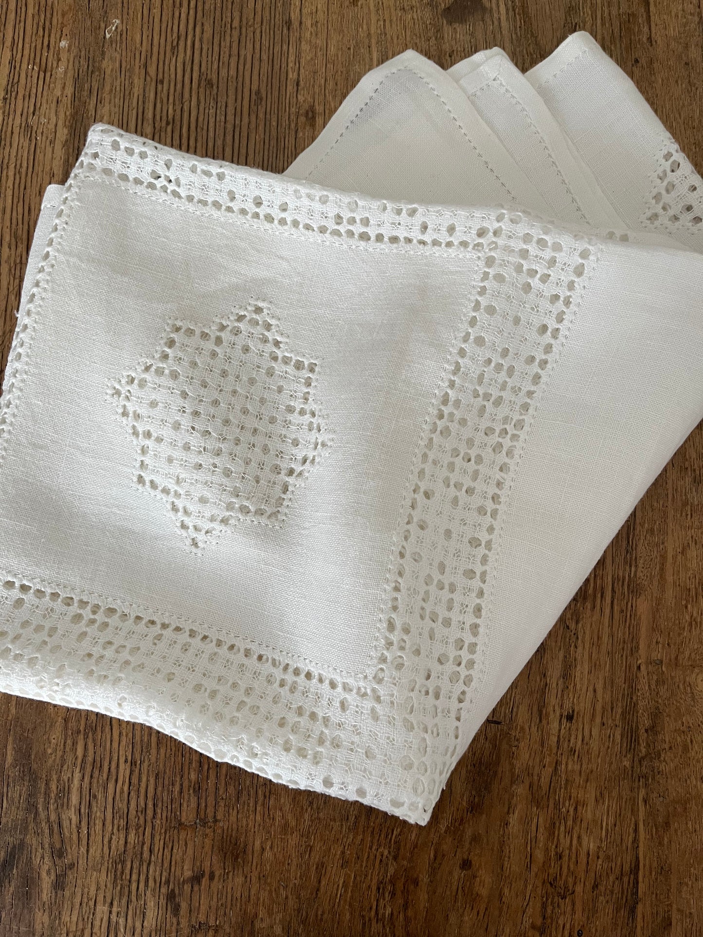 Tischdecke Hardanger Stickerei Leinen