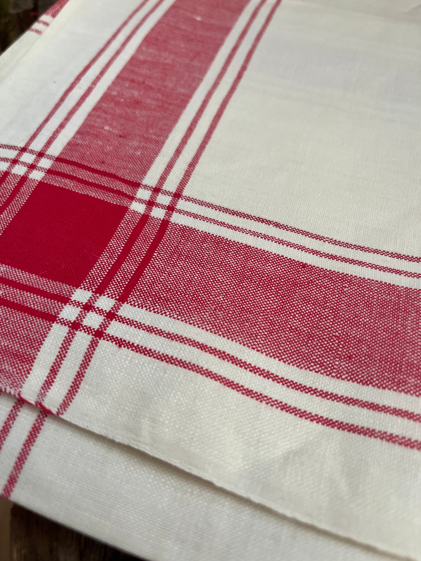 Große französische Leinentücher mit Aufschrift - Vintage und unbenutzt