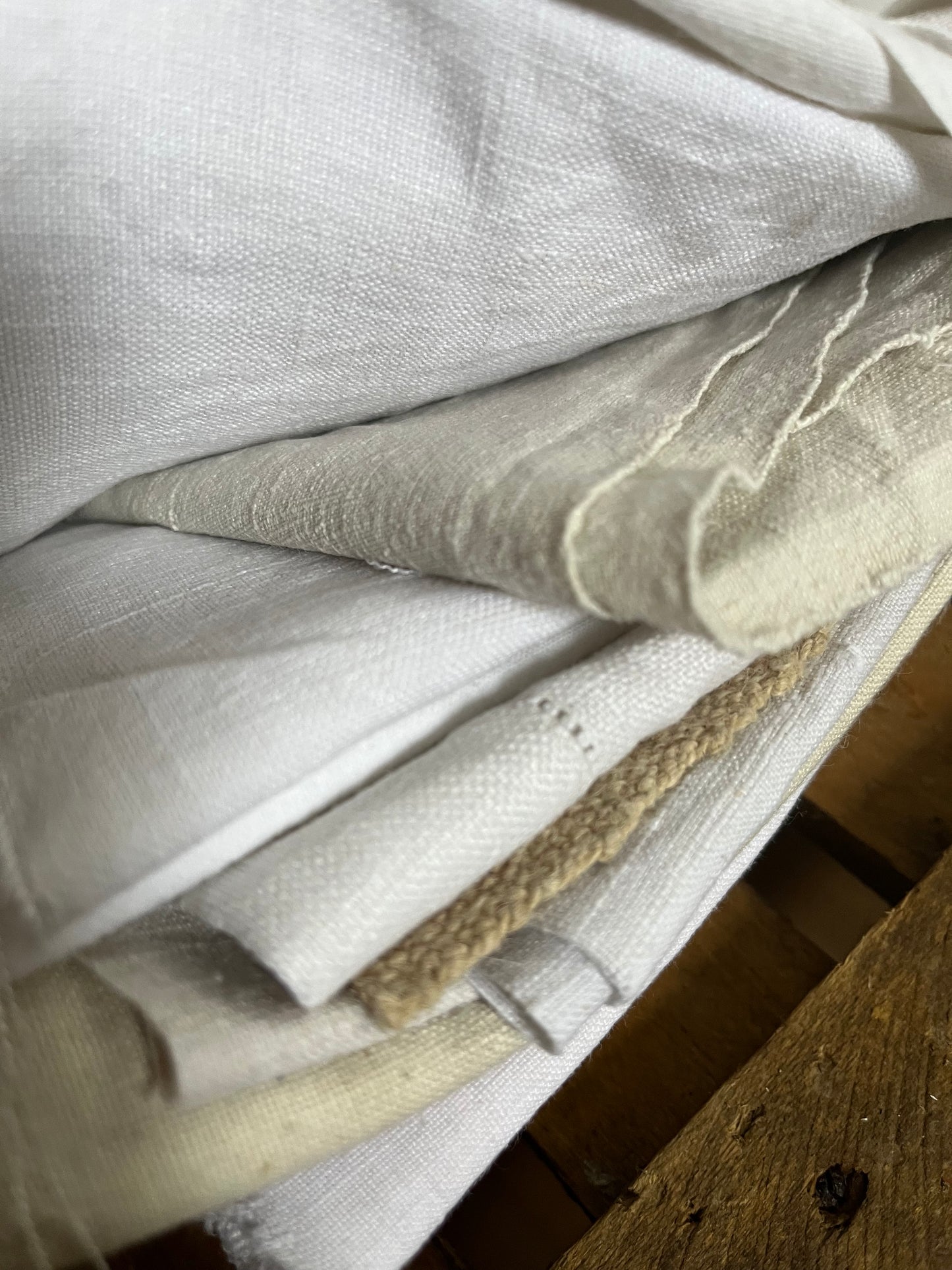 1,2 Kilo Reste altes Leinen für Puppenstube Patchwork