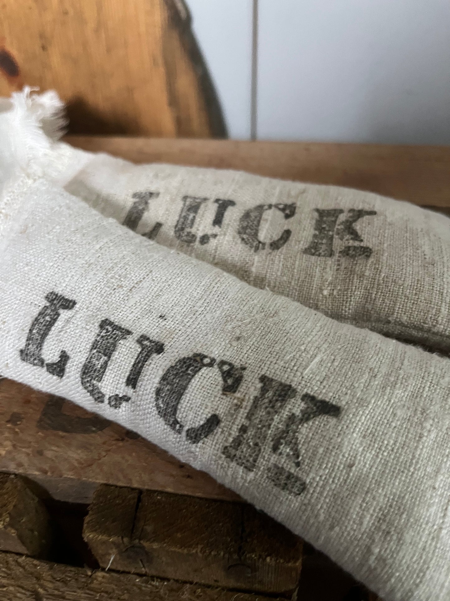 Große Glücks-Lavendelkissen in Leinen mit Aufschrift