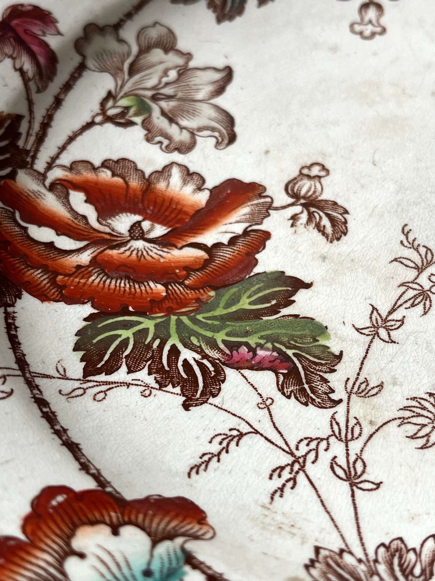 Rarität: sehr alte amerikanische Etagere Keramik mit opulenten Blumen und Patina