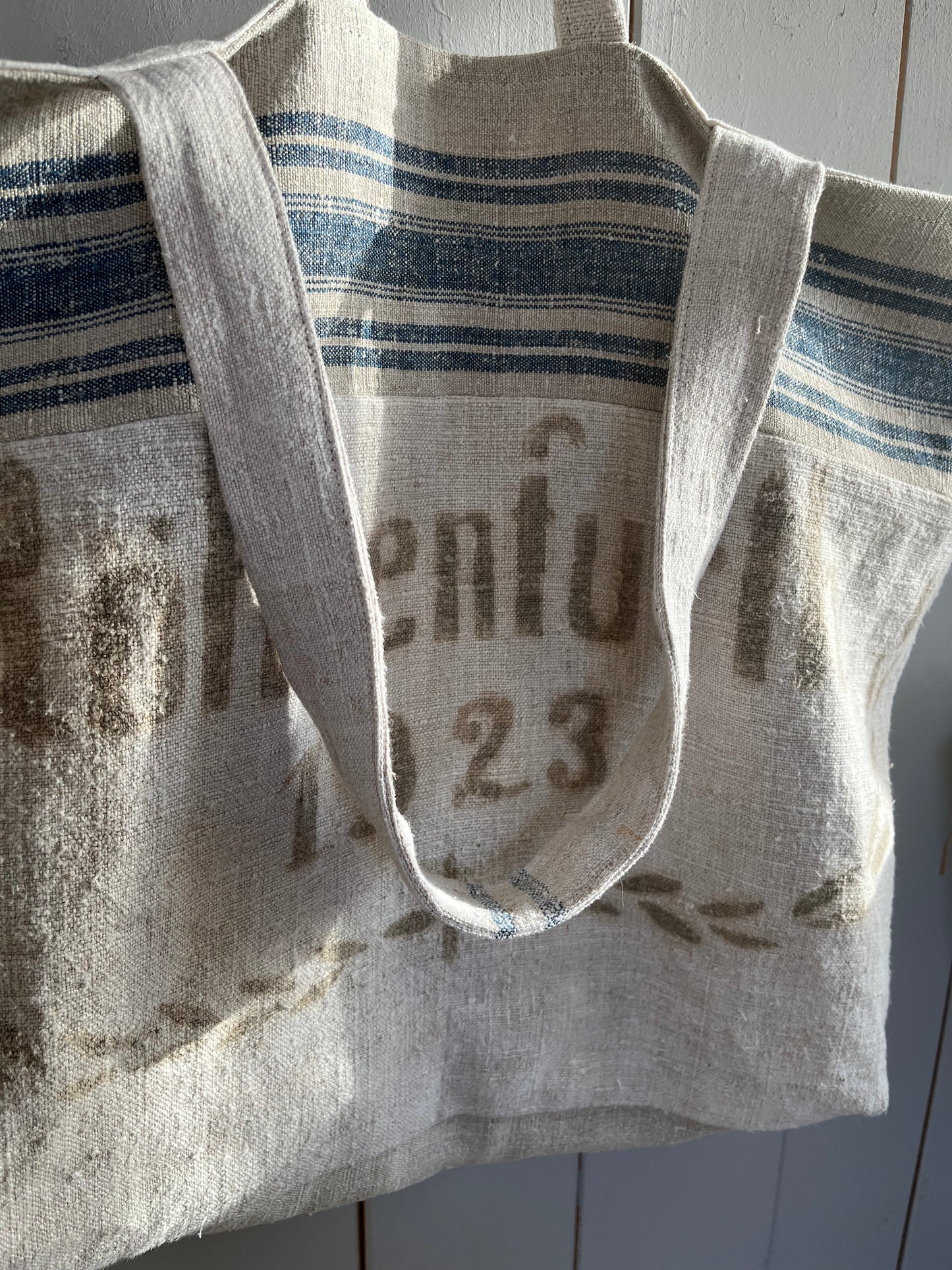 1923: große Tasche aus sehr altem Leinensack