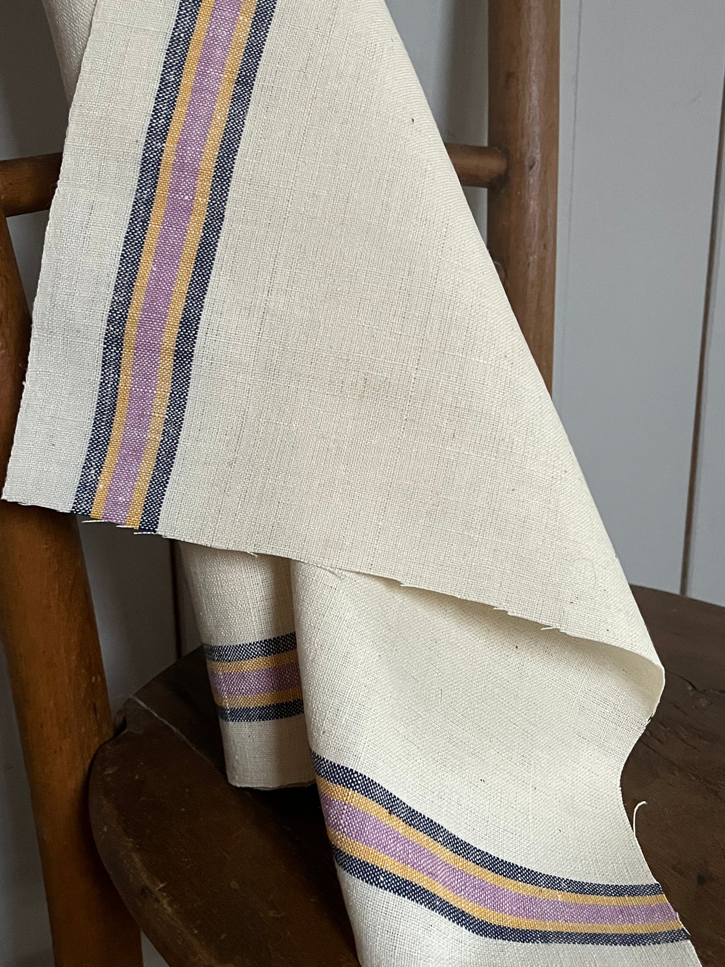 4,2 Meter Ballen altes Leinen mit seltenen Streifen