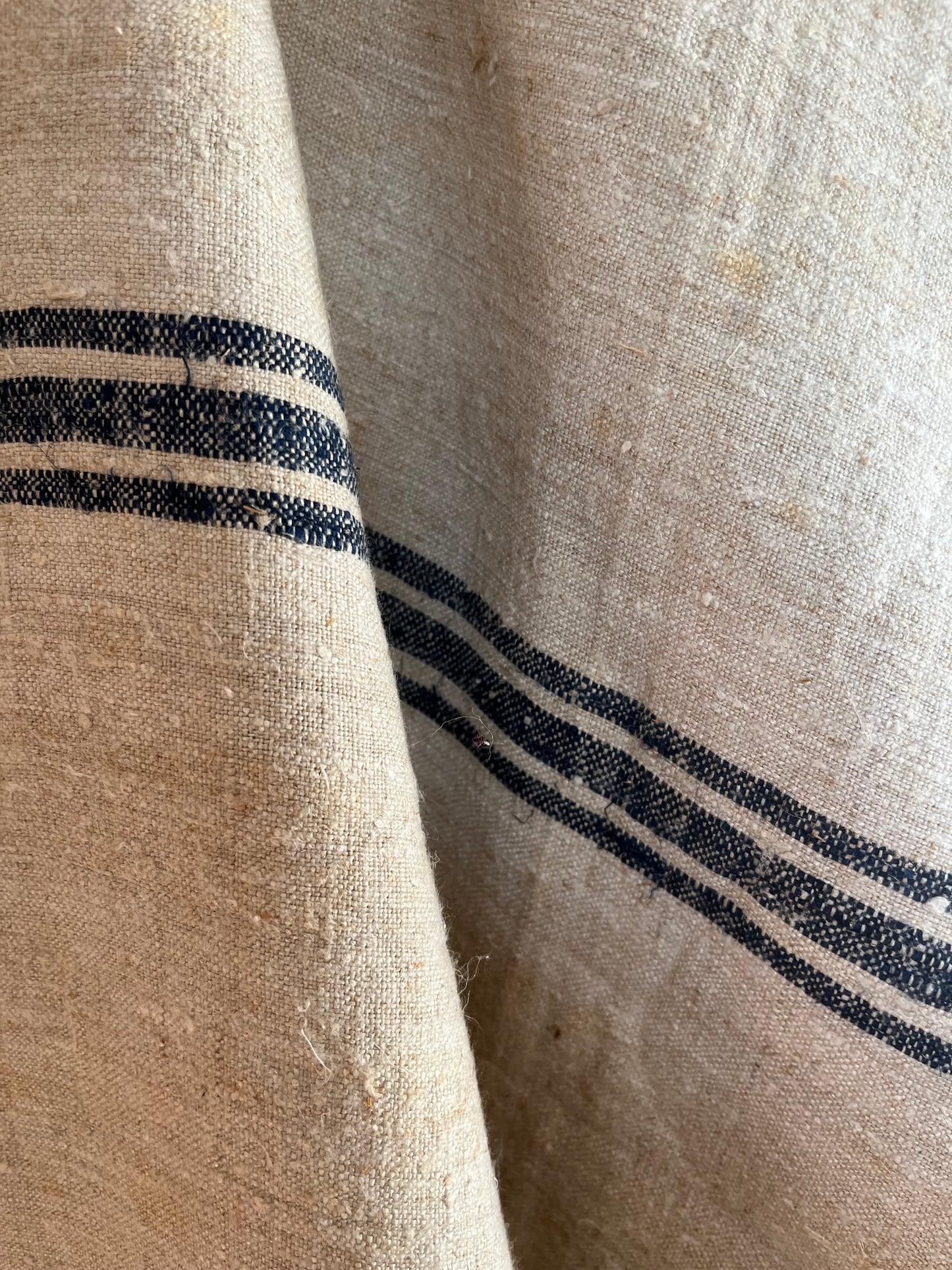 Großer alter Kornsack aus Leinen 1923 mit Aufdruck und blauen Streifen