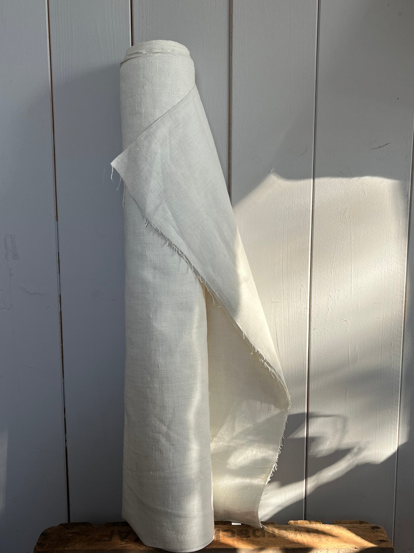 4,7 Meter schweres Leinen in extra Breite 1940 - 1,5 Kilo