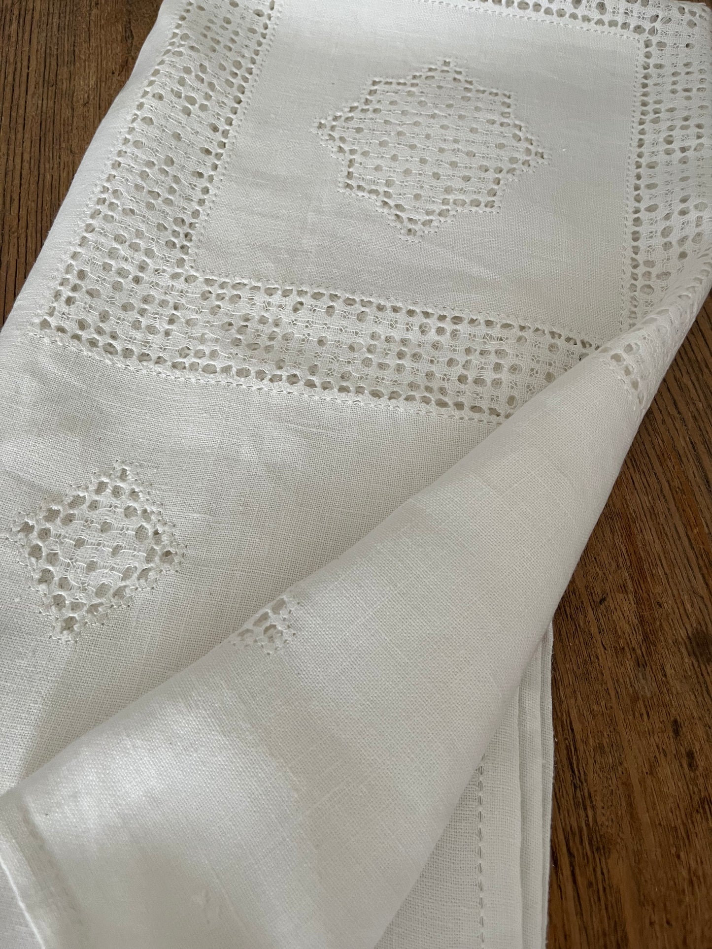 Tischdecke Hardanger Stickerei Leinen