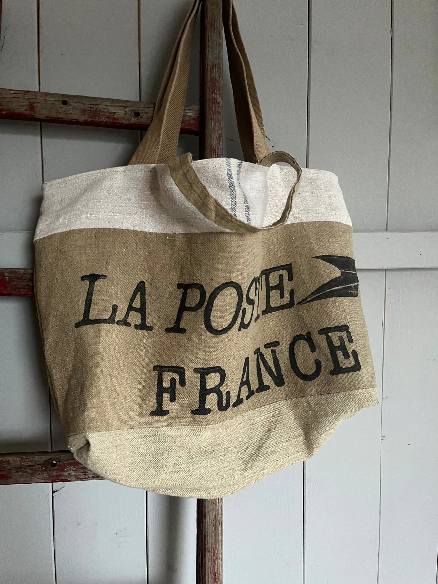 La Poste: Tasche aus altem französischem Postsack