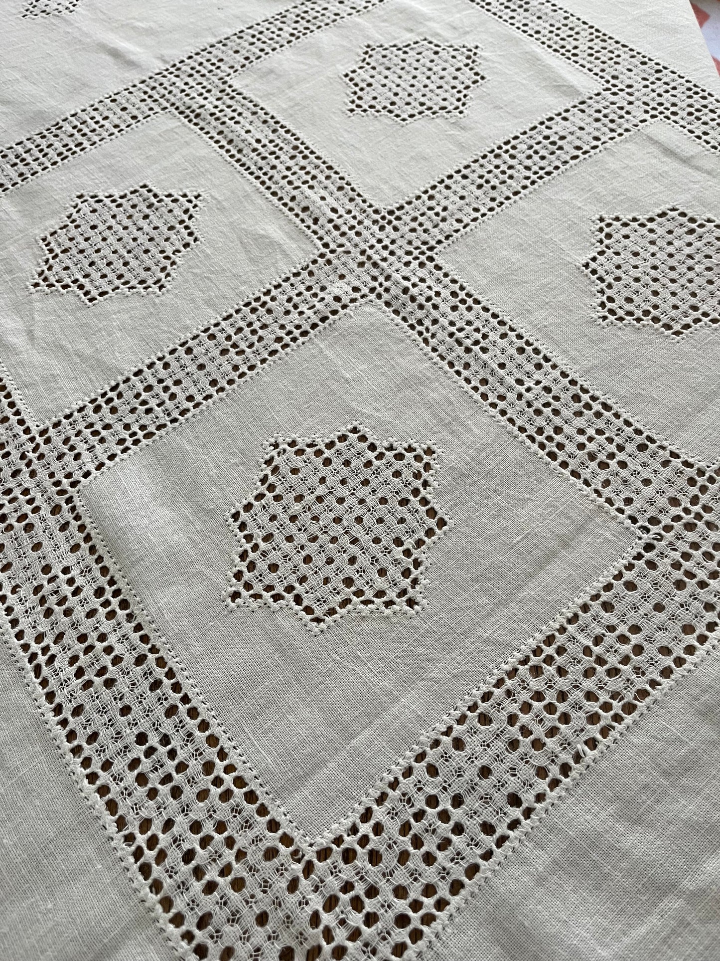 Tischdecke Hardanger Stickerei Leinen