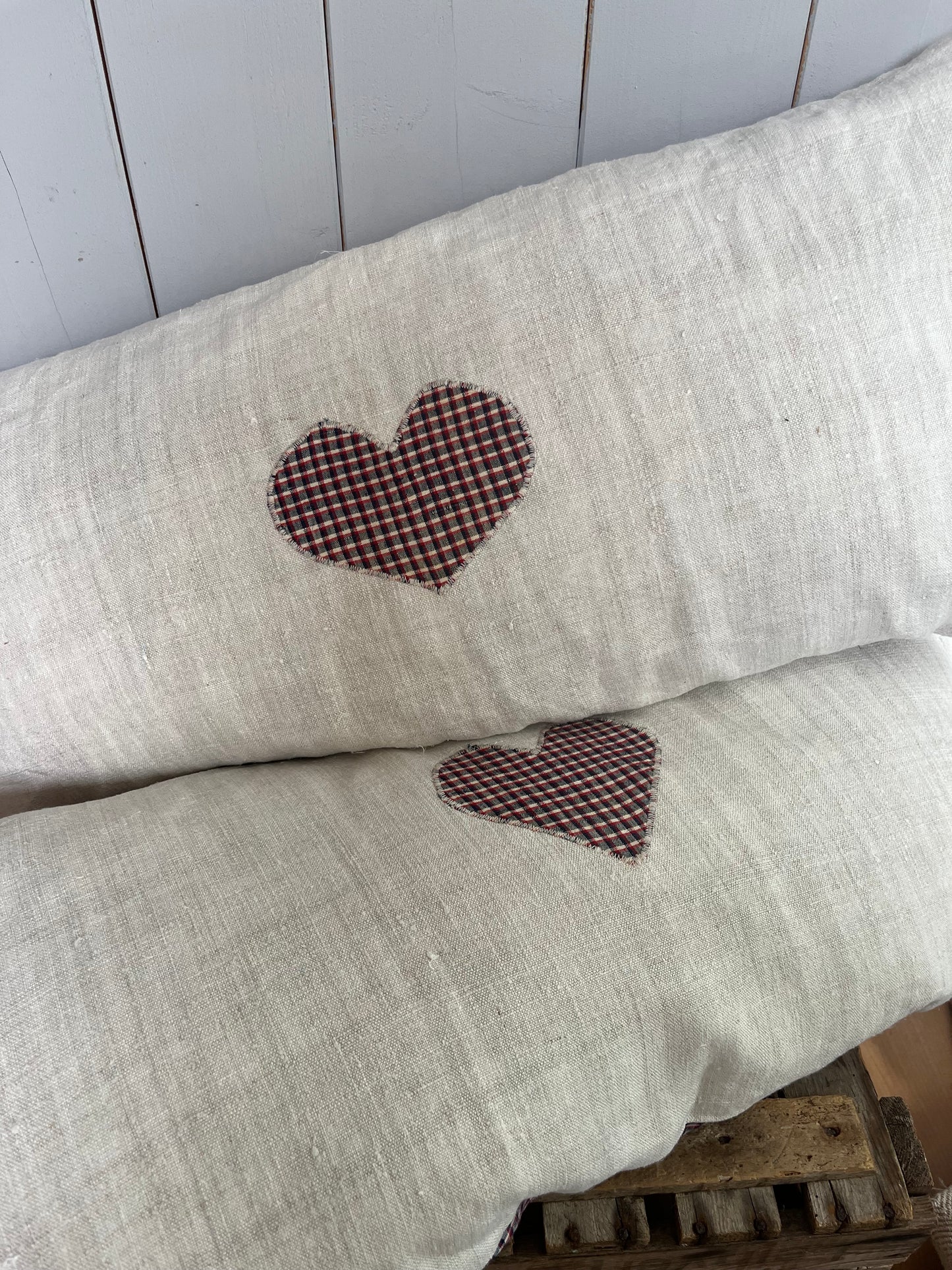 Großes Kissen mit Herz Bauernleinen - 80 x 40 mit Füllung