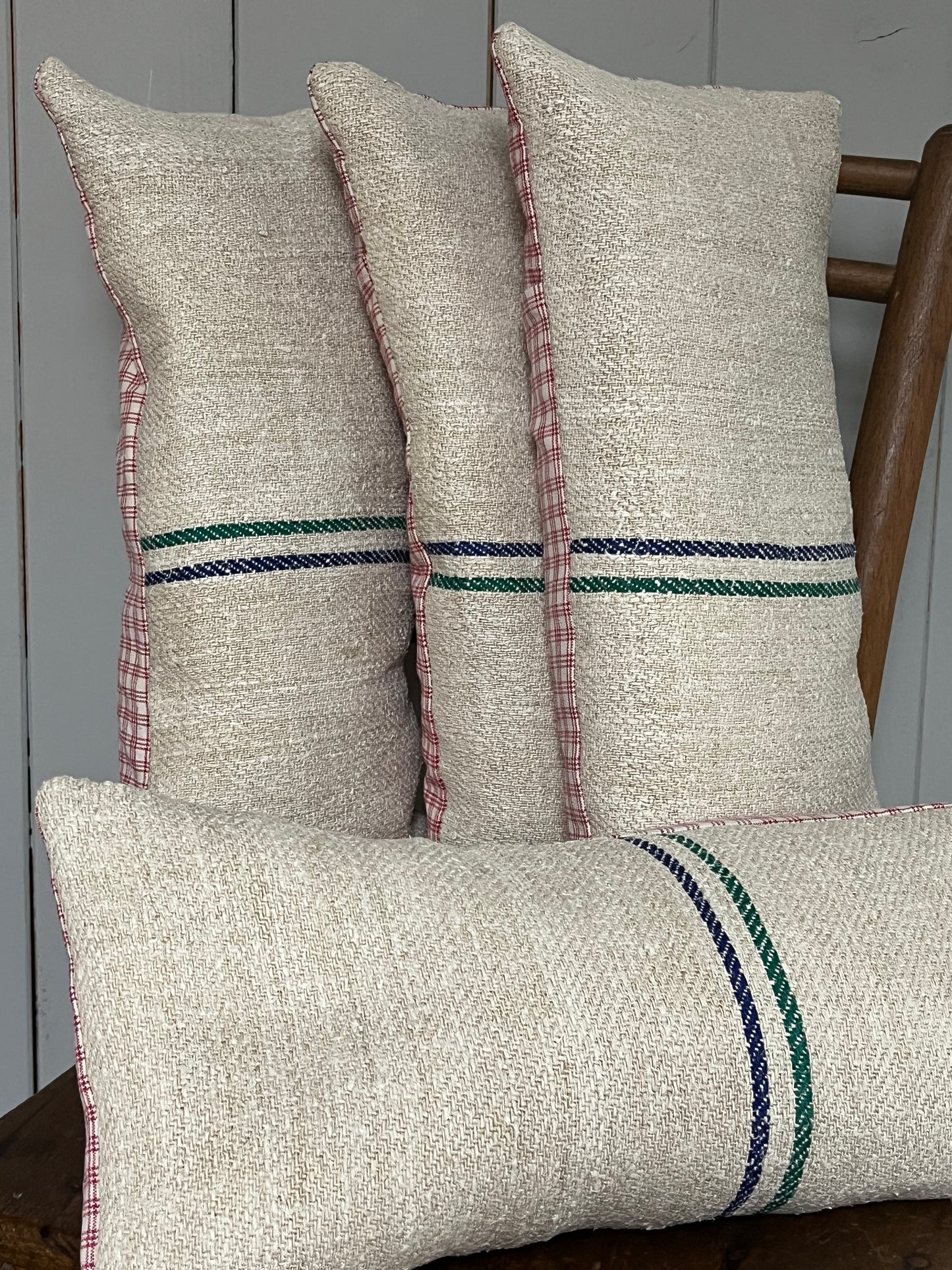 Dinkelkissen für den Nacken: Vintage Kissen aus altem Leinensack 45 x 25
