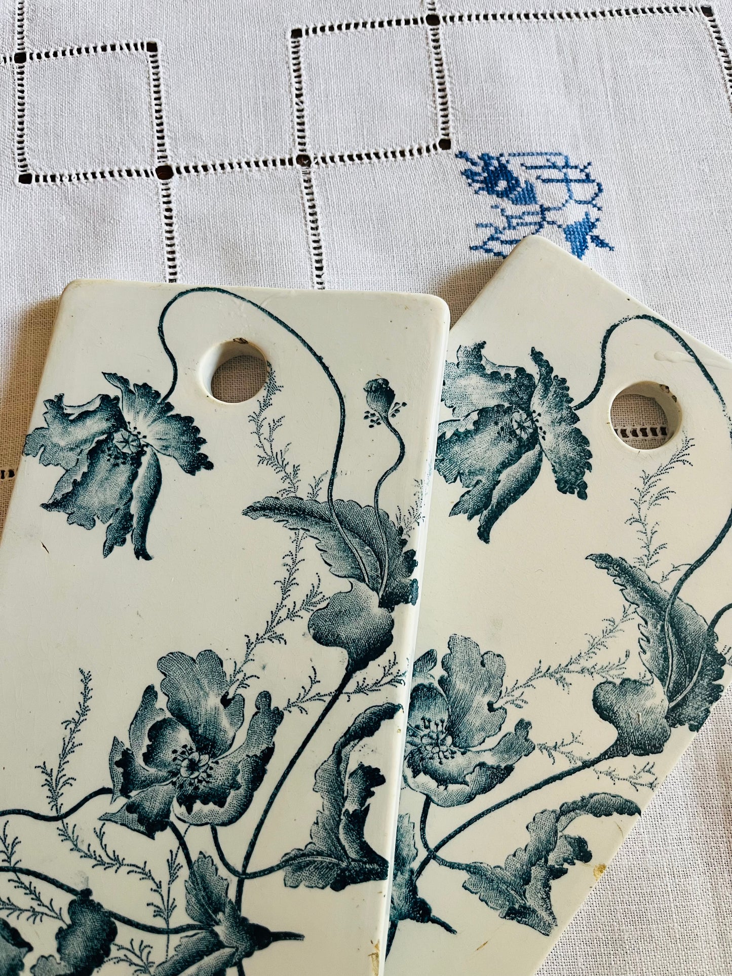 Jugendstil Keramik Schneidebrett Frühstücksbrettchen