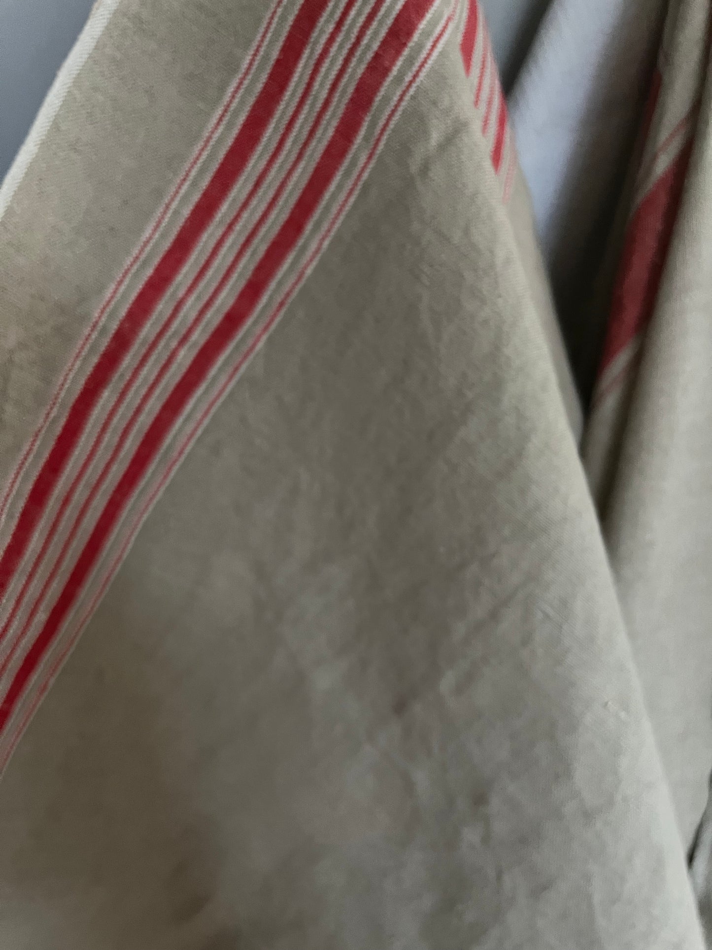 Großes Leinentuch Küchentuch mit roten Streifen