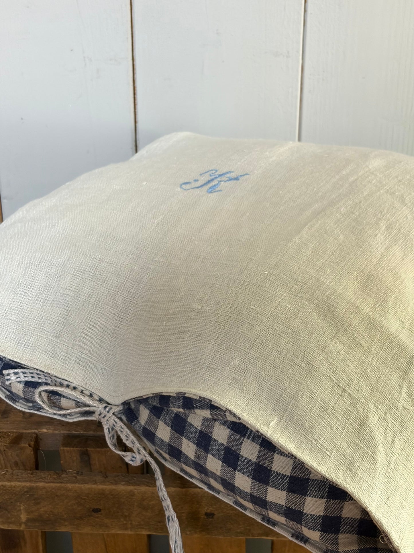 Kissenbezug washed Leinen mit Monogramm K