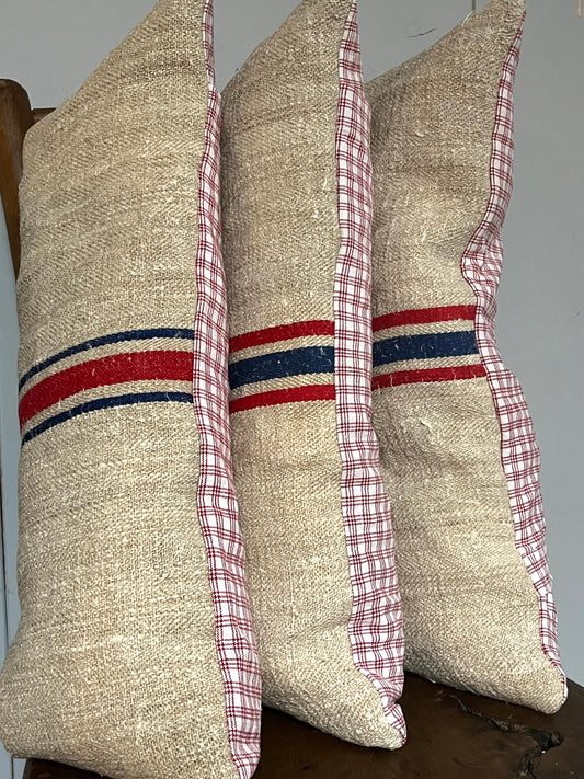 Dinkelkissen für den Nacken: Vintage Kissen aus altem Leinensack 45 x 25
