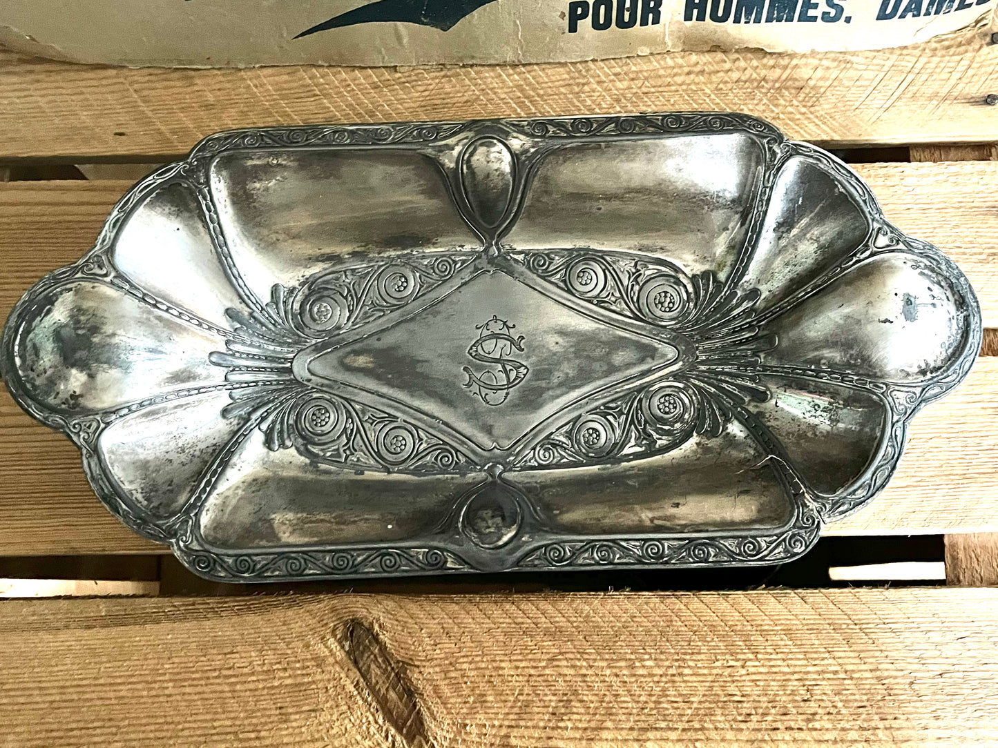 Antike Zinn Schale Tablett aus Frankreich