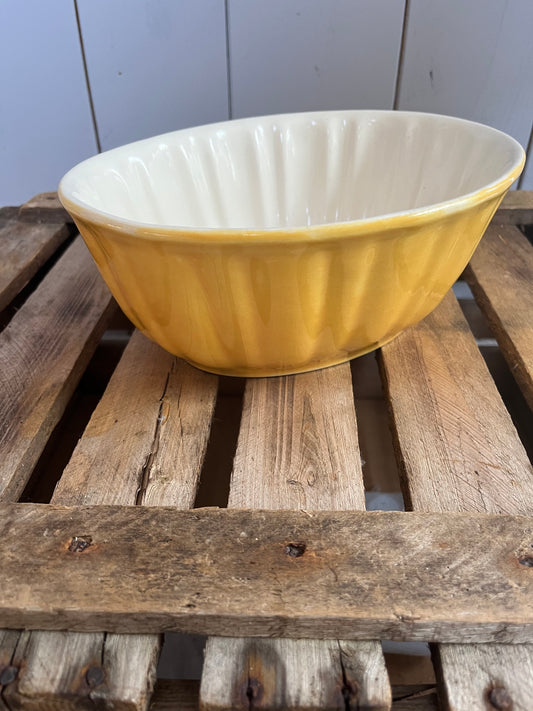 Große und alte Puddingform aus Frankreich