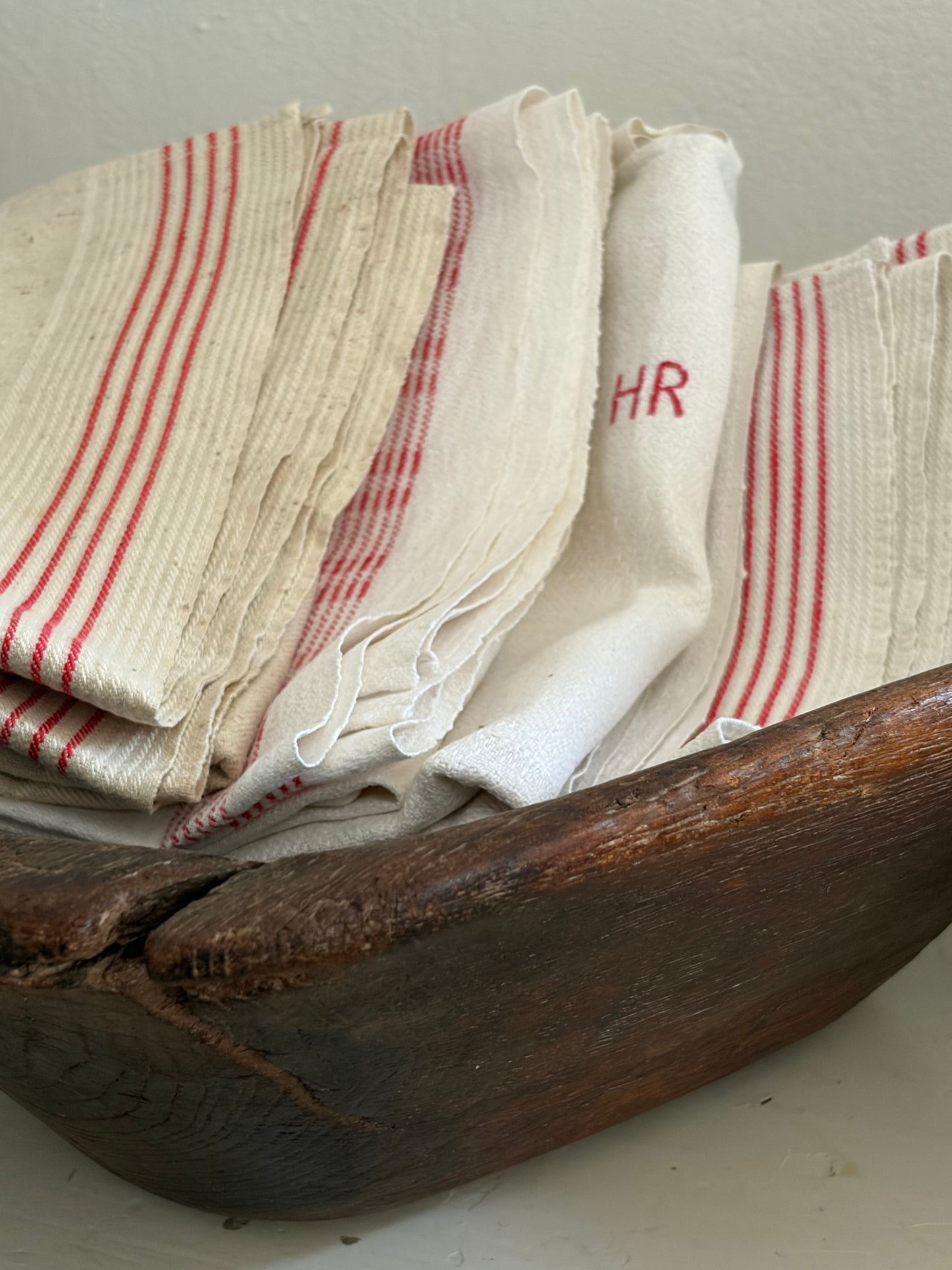 Set: 4 große Vintage Leinentücher mit roten Streifen