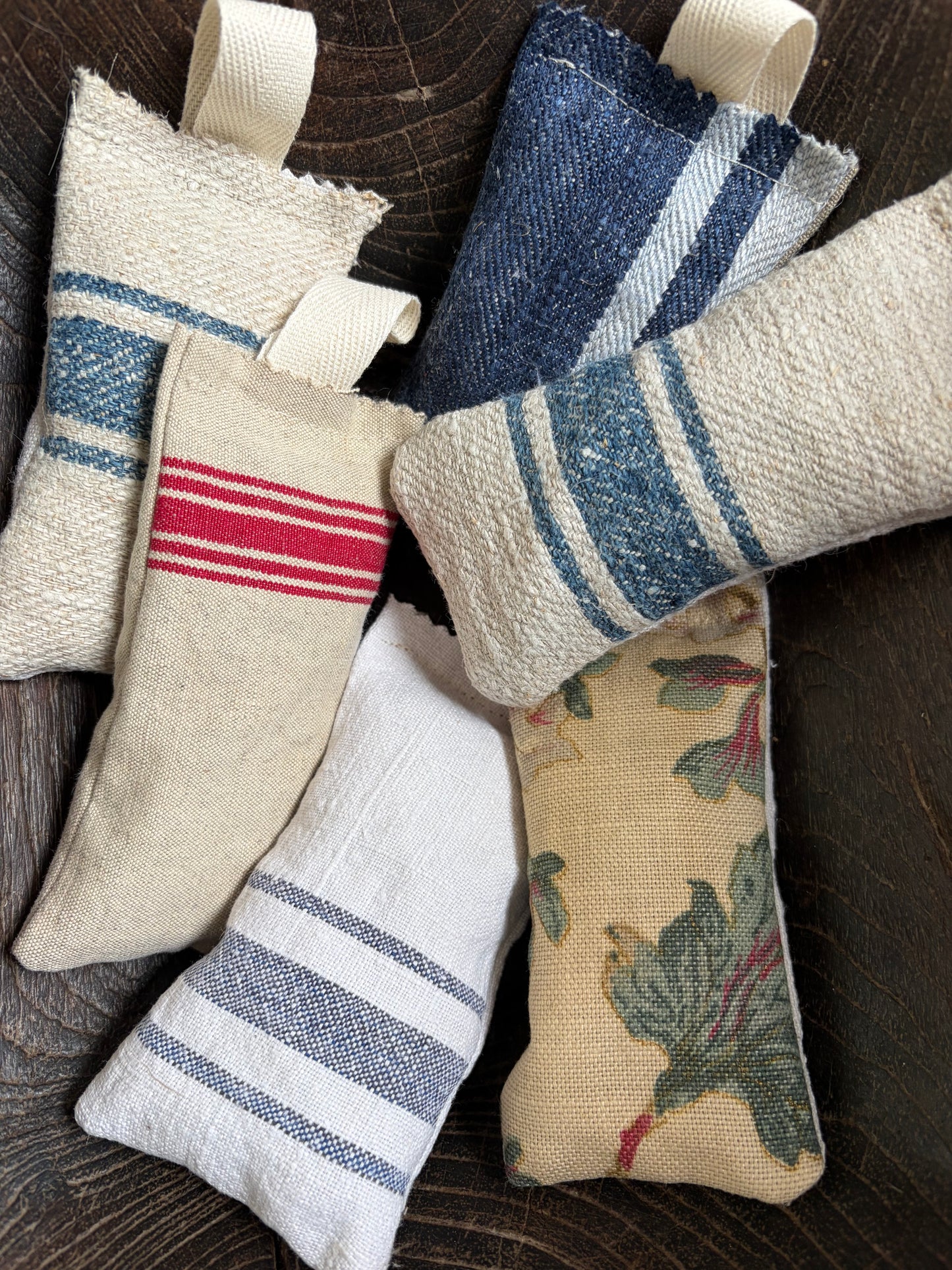 Großes Paket: 6 Duftkissen in vintage Leinen