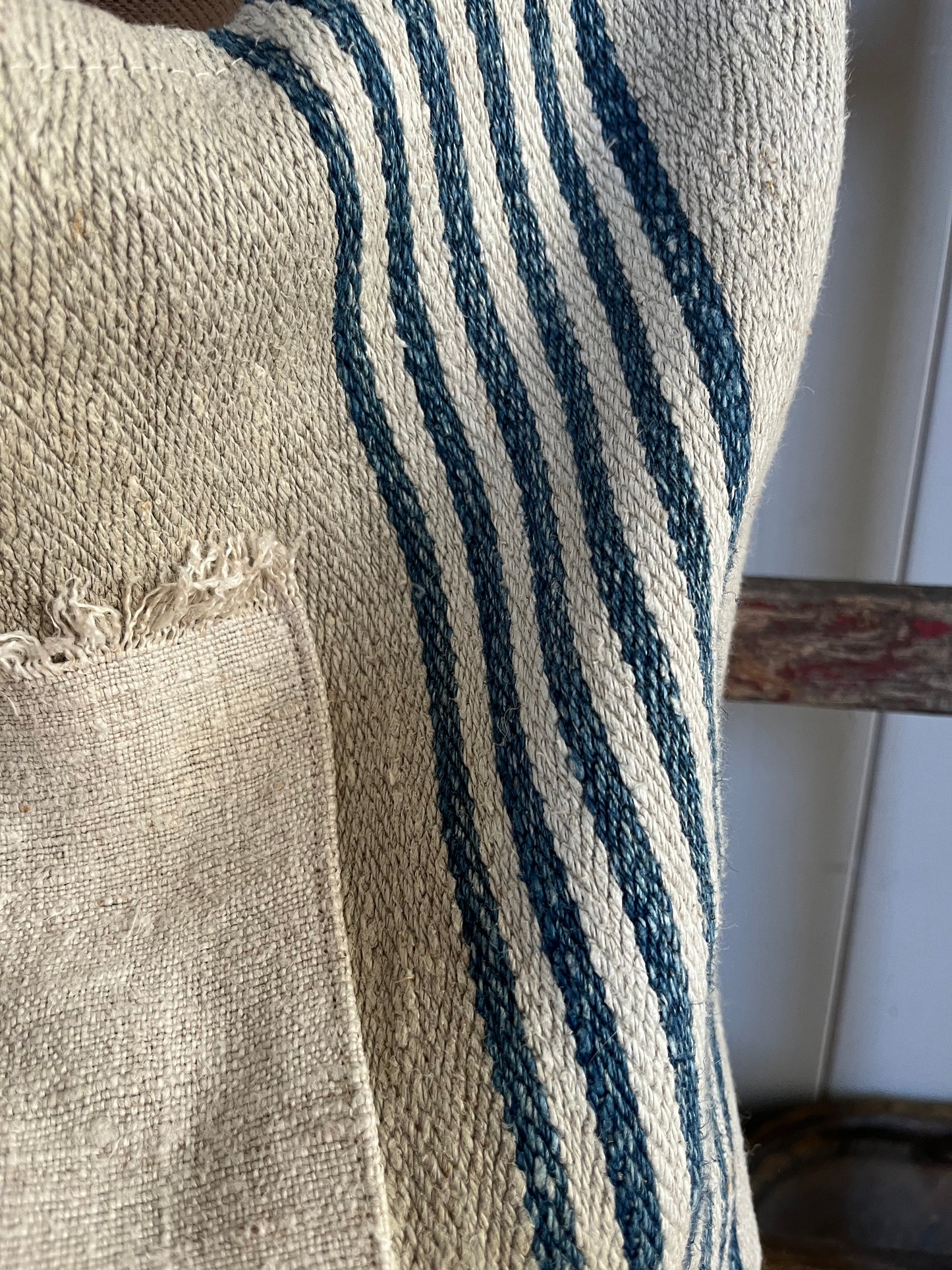 Stripes: große Tasche aus kräftigem altem Leinensack