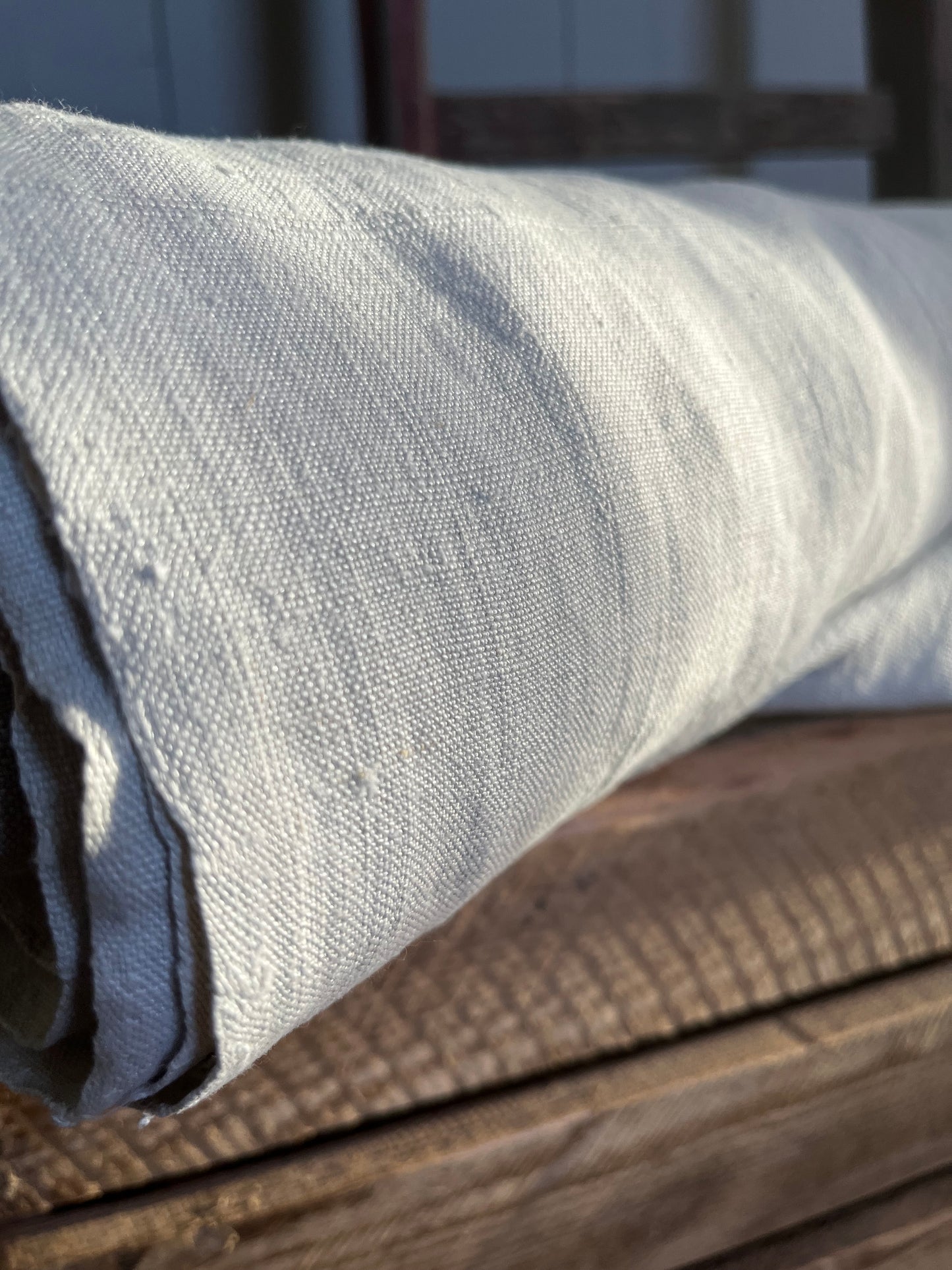 7,5 Meter 120 Jahre altes Leinen, bildschön, kräftiges, handgewebtes Bauernleinen sauber