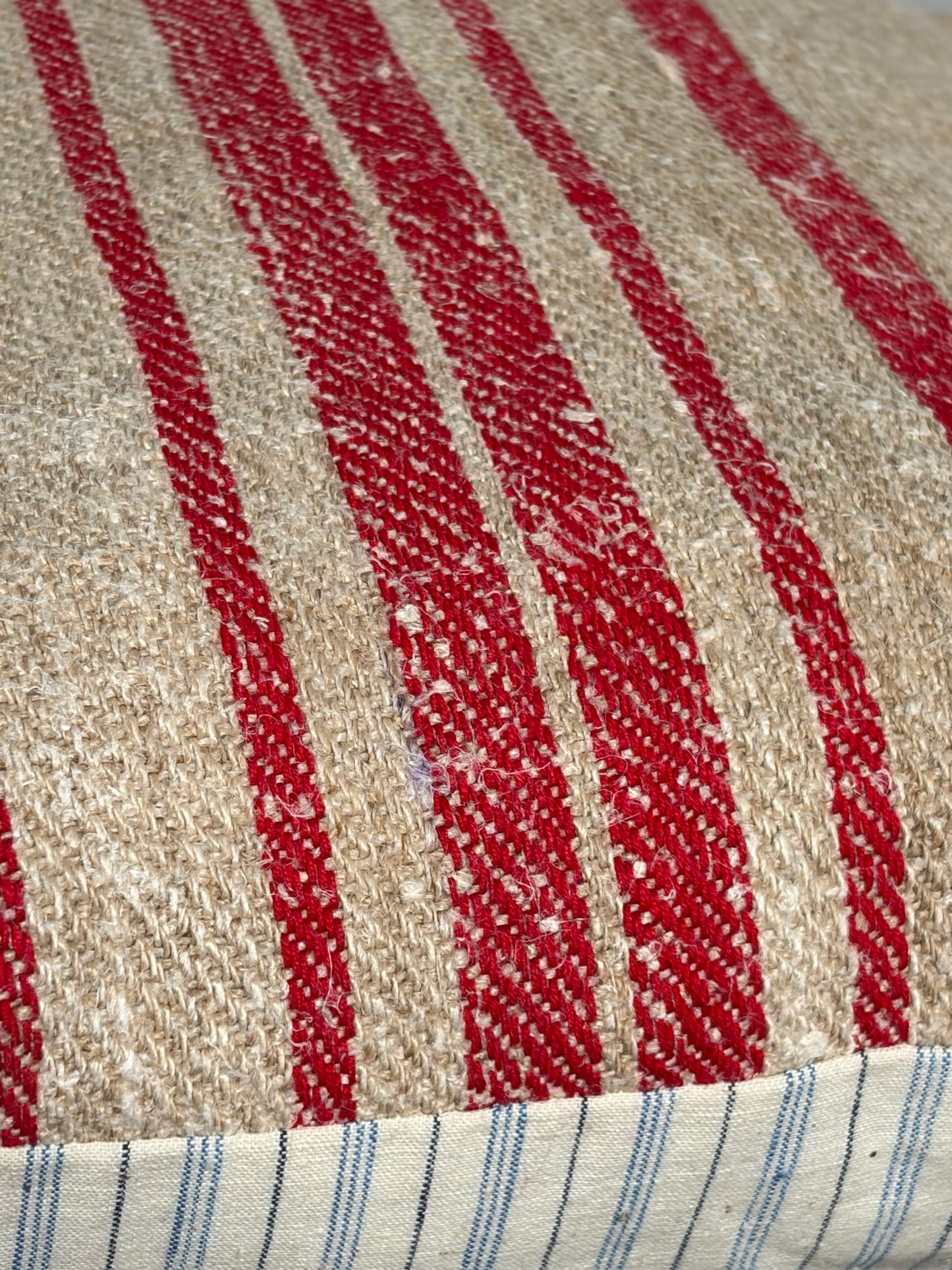 Kissenbezug rot gestreift antiker Hanfstoff 40 x 40