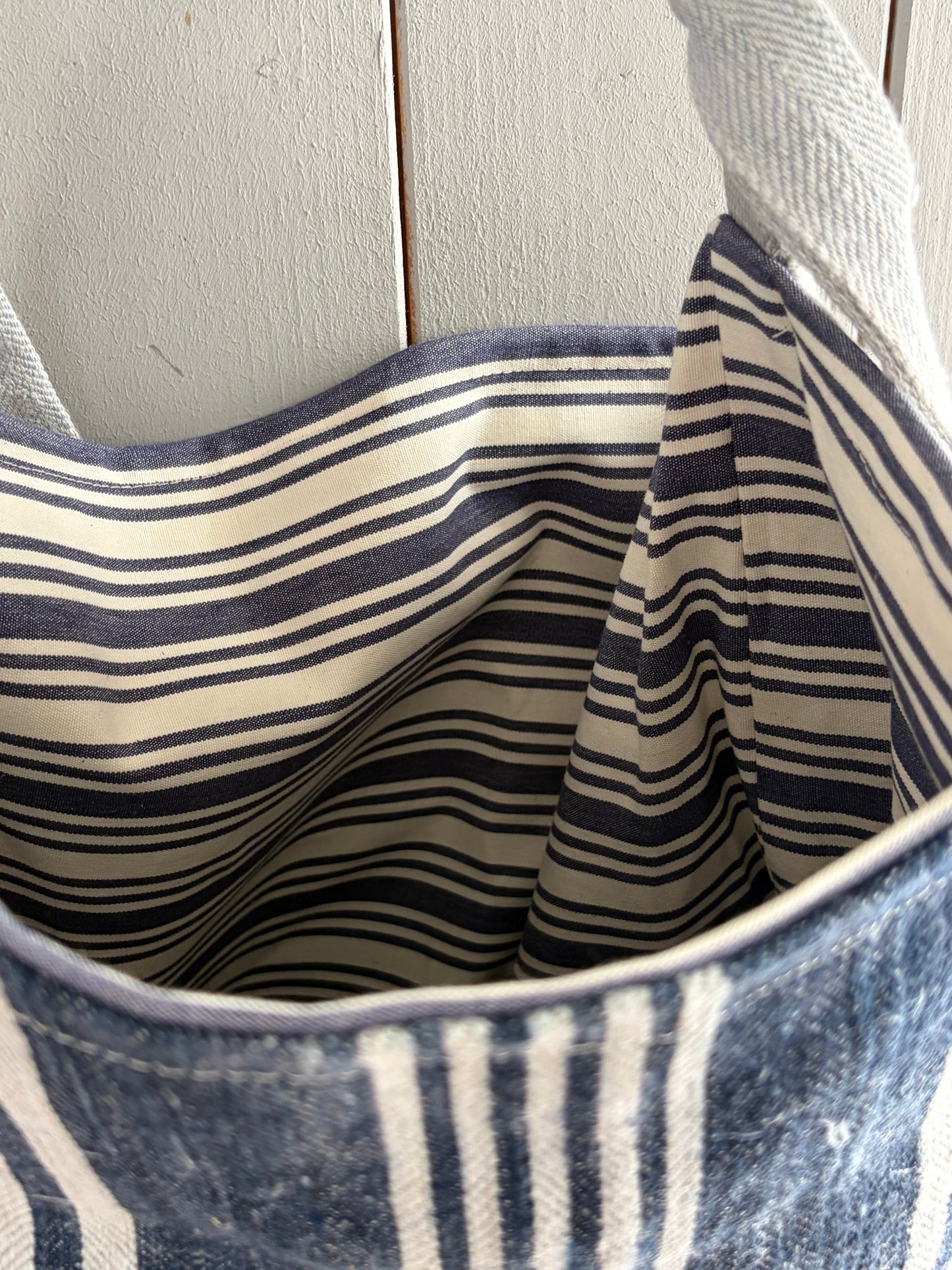 Everyday Tasche aus kräftigem altem Leinensack