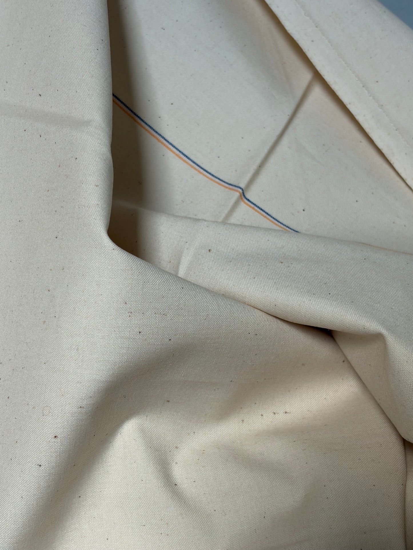 Extra breit: 4,1 x 1,4 Meter feines Halbleinen mit Streifen