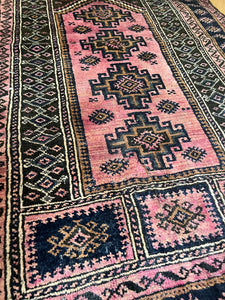 Alter original Belutsch Nomaden Teppich 138 x 90