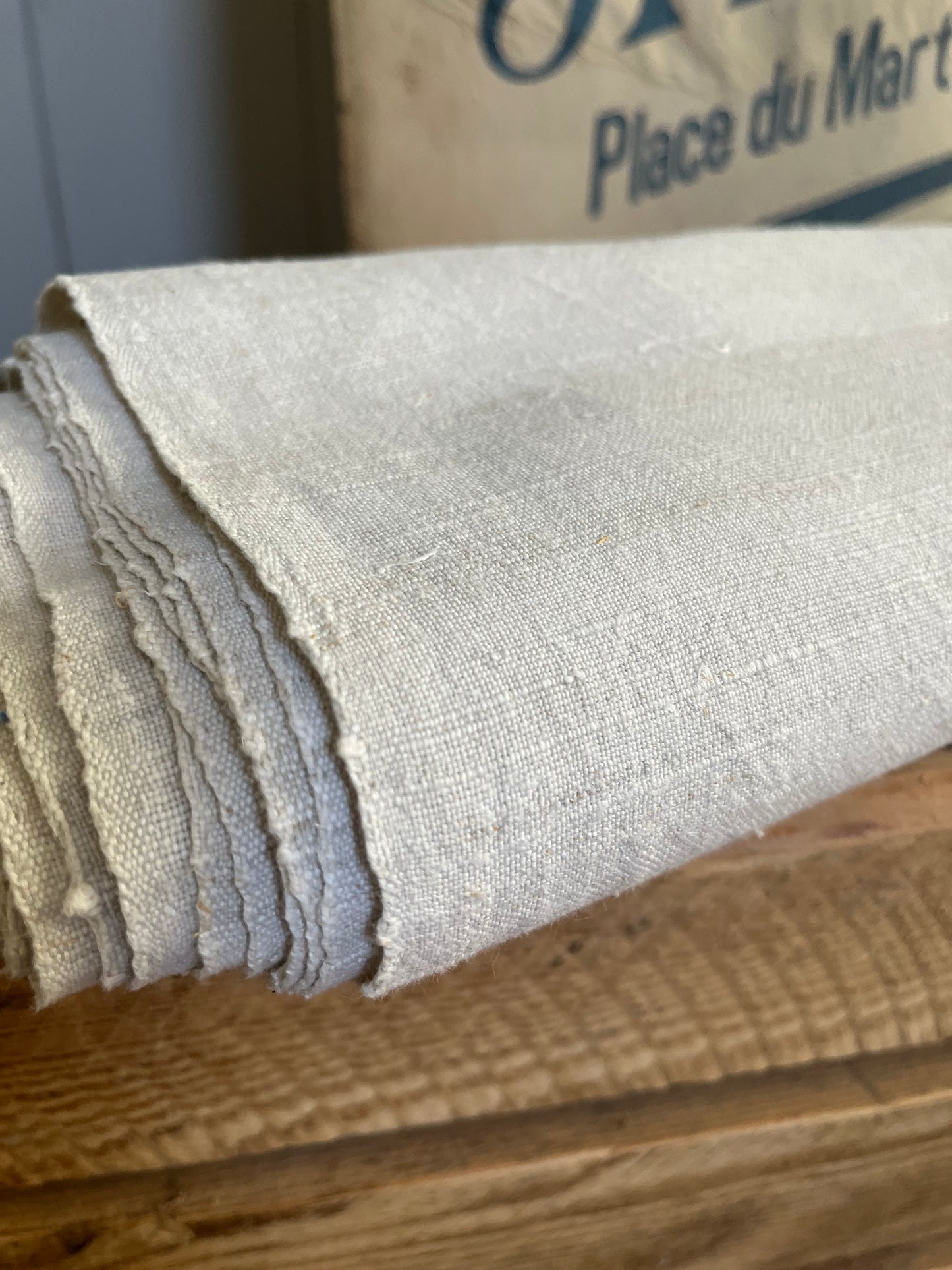 4,9 Meter 120 Jahre altes Leinen, bildschön, kräftiges, handgewebtes Bauernleinen