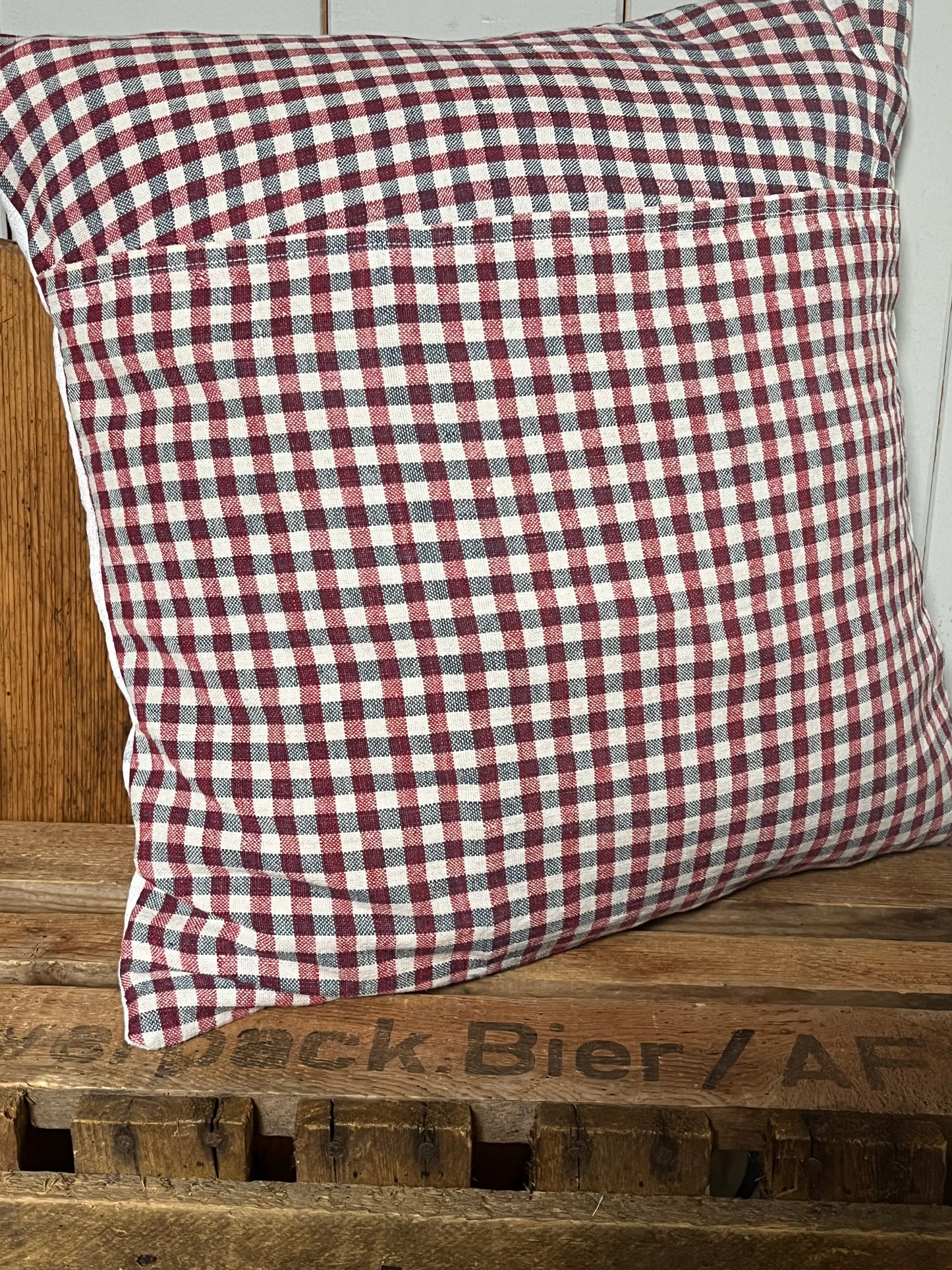 Very vintage Kissen aus altem Leinensack 40 x 40 mit Blüten